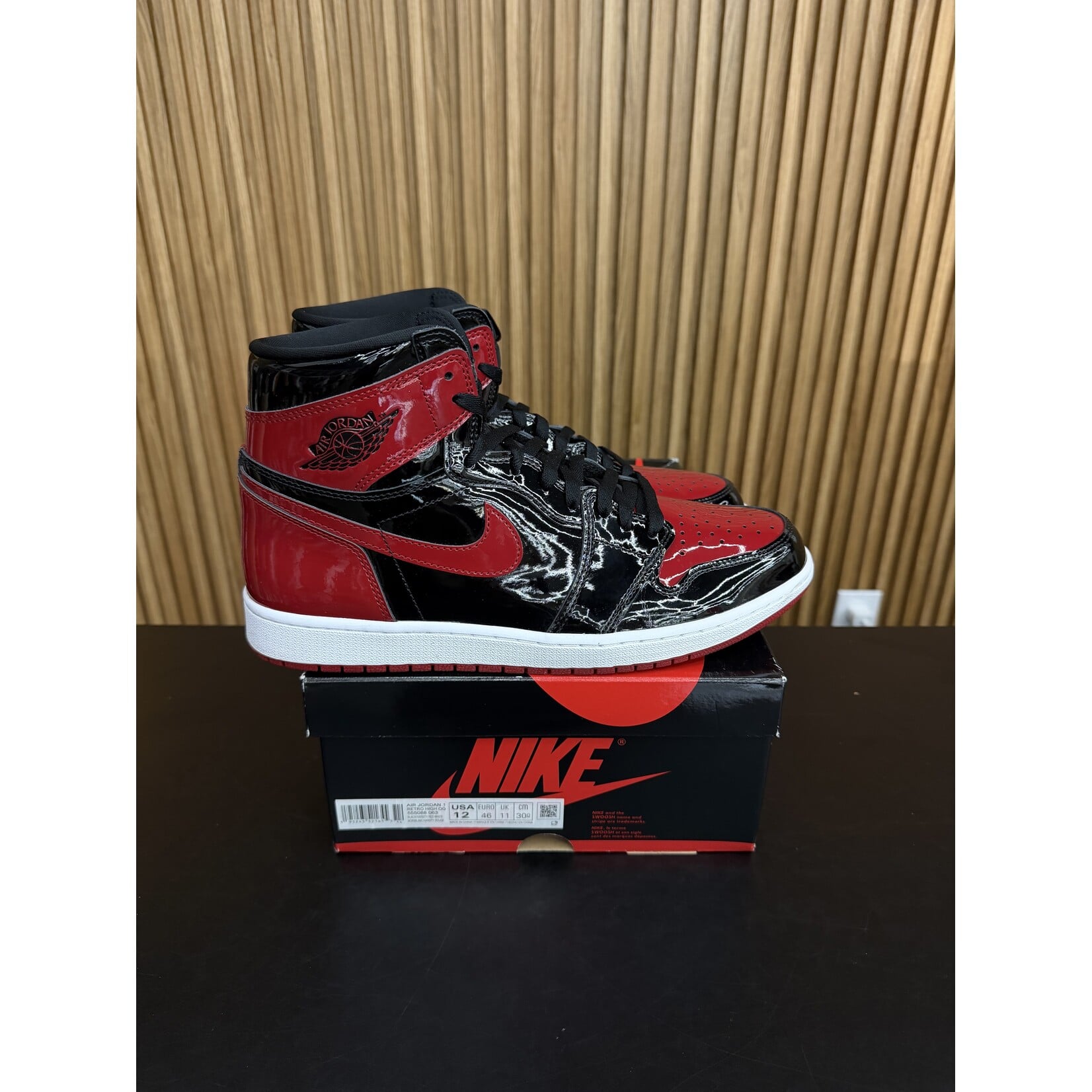Jordan Jordan 1 Retro High OG Patent Bred Size 12, PREOWNED