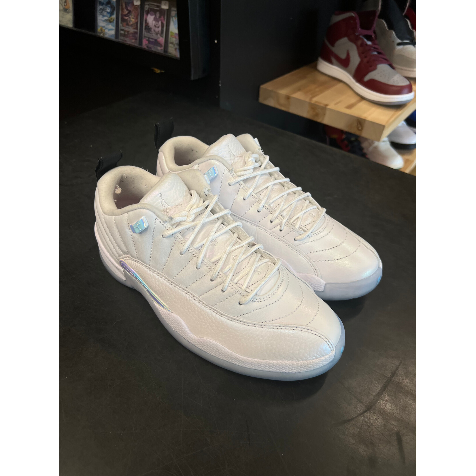 Jordan Jordan 12 Retro Low Easter (2021) Size 8, PREOWNED*