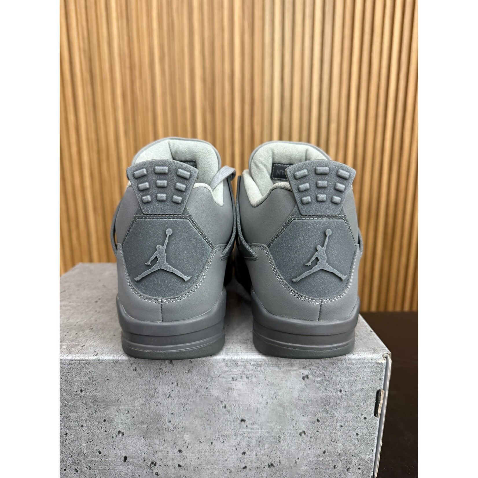 Jordan Jordan 4 Retro SE Paris Olympics Wet Cement Size 9, PREOWNED*