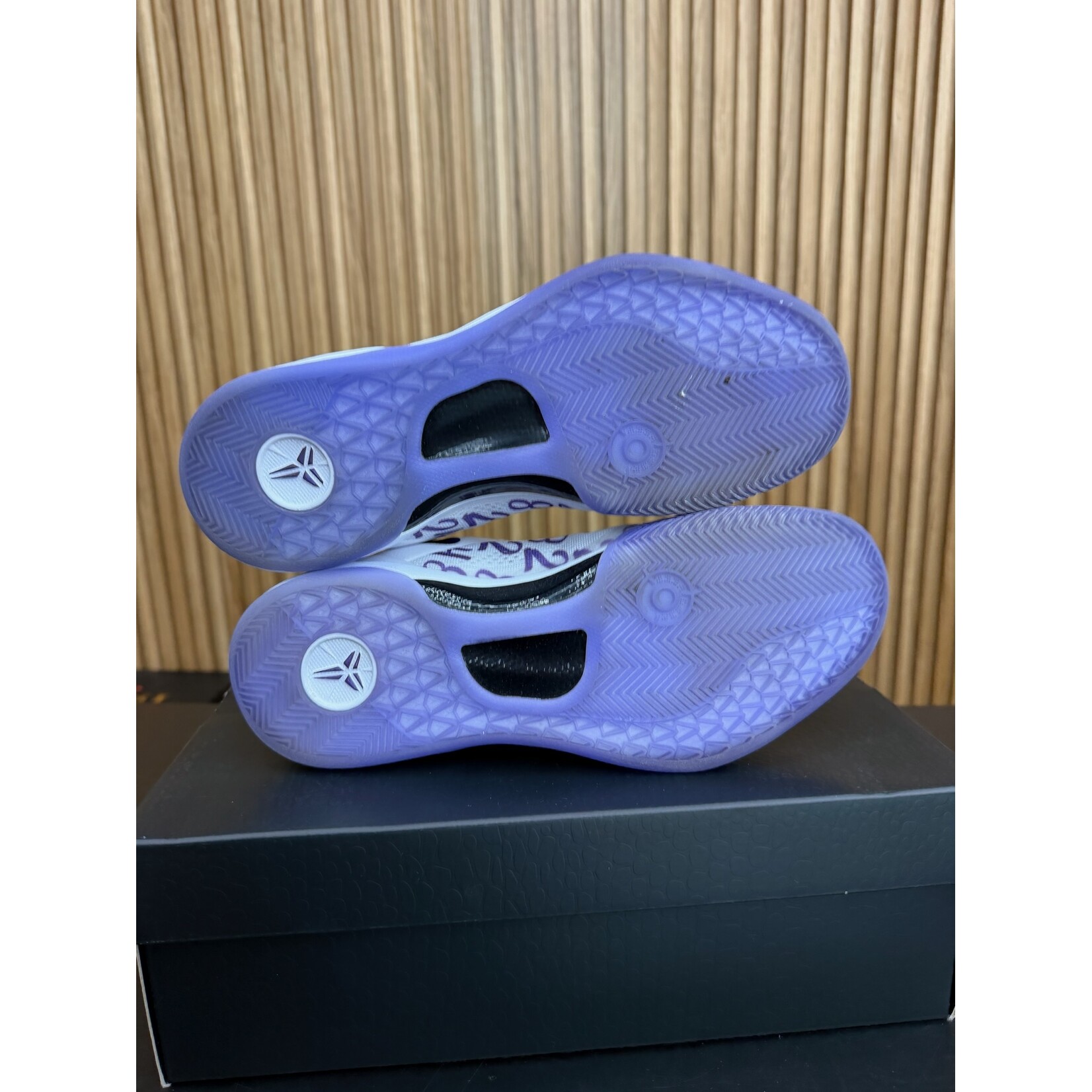 Nike Nike Kobe 8 Protro Court Purple Size 9, PREOWNED