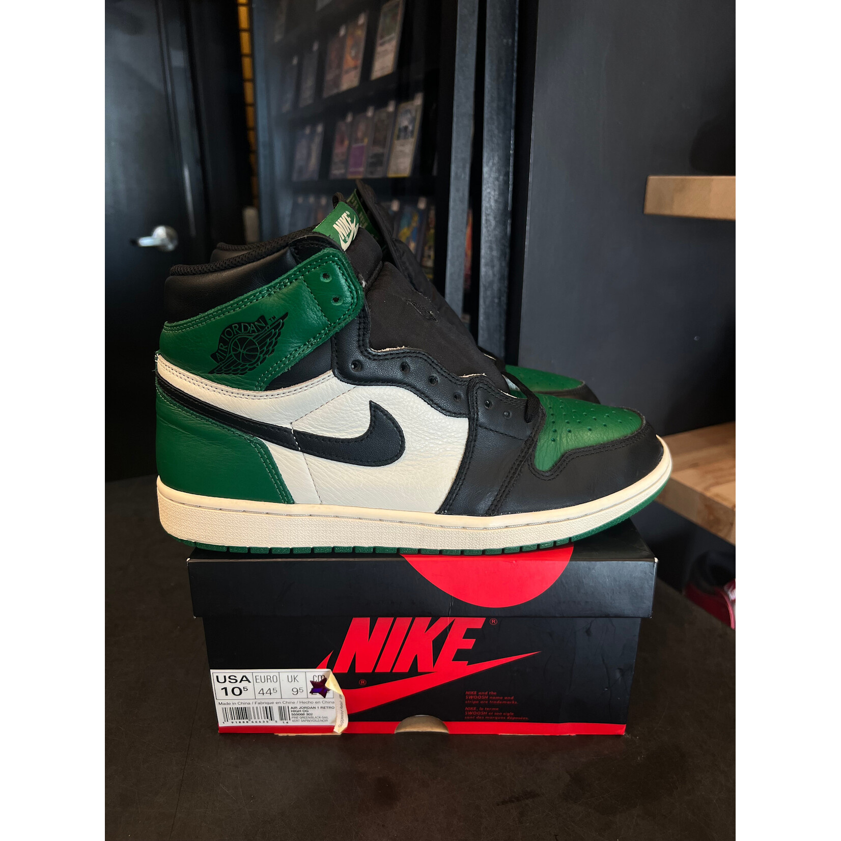 Jordan Jordan 1 Retro High Pine Green Size 10.5, PREOWNED