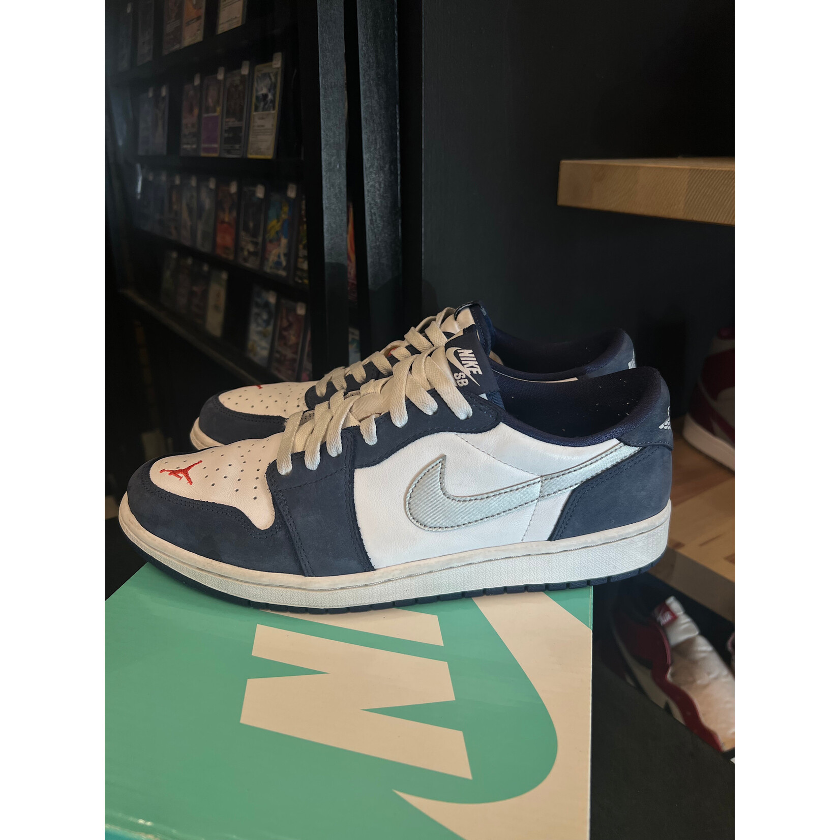 Jordan Jordan 1 Low SB Midnight Navy Size 10.5, PREOWNED