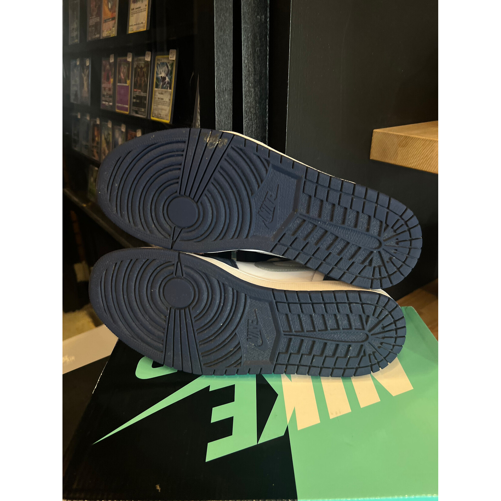 Jordan Jordan 1 Low SB Midnight Navy Size 10.5, PREOWNED