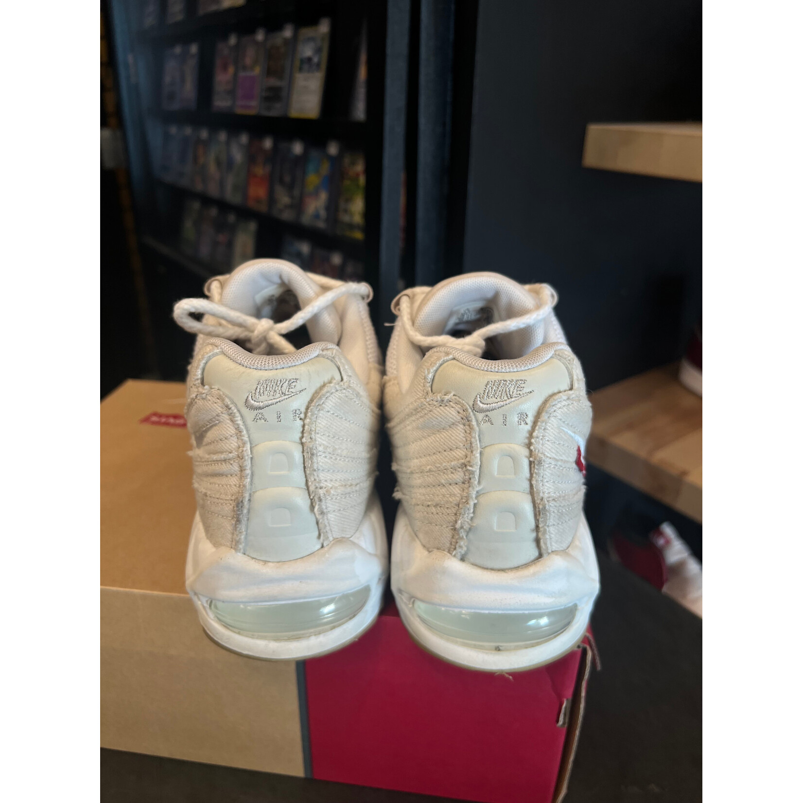 Nike Nike Air Max 95 OG Levi's Light Orewood Brown Size 10.5, PREOWNED