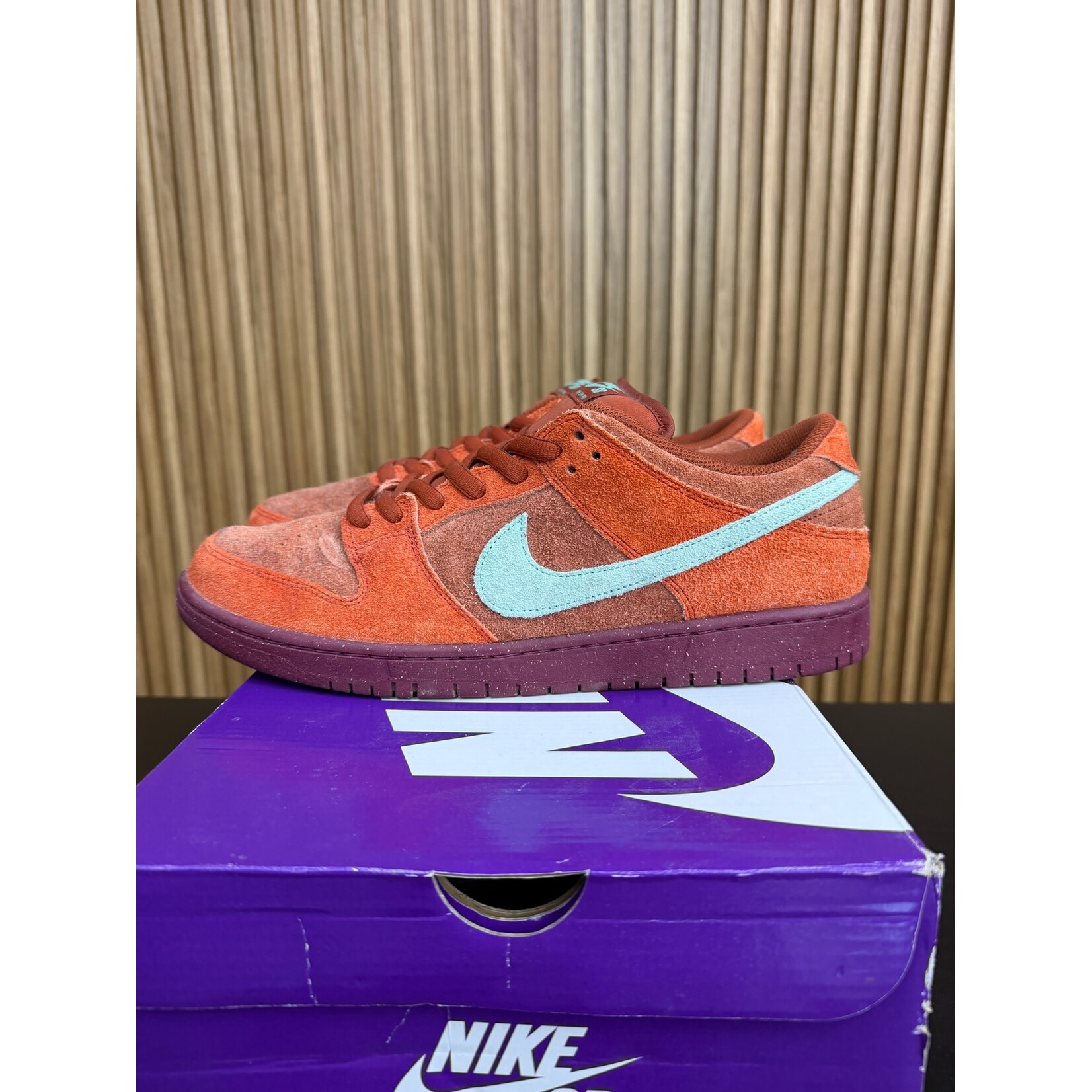 Nike Nike SB Dunk Low Mystic Red Rosewood Size 13, PREOWNED