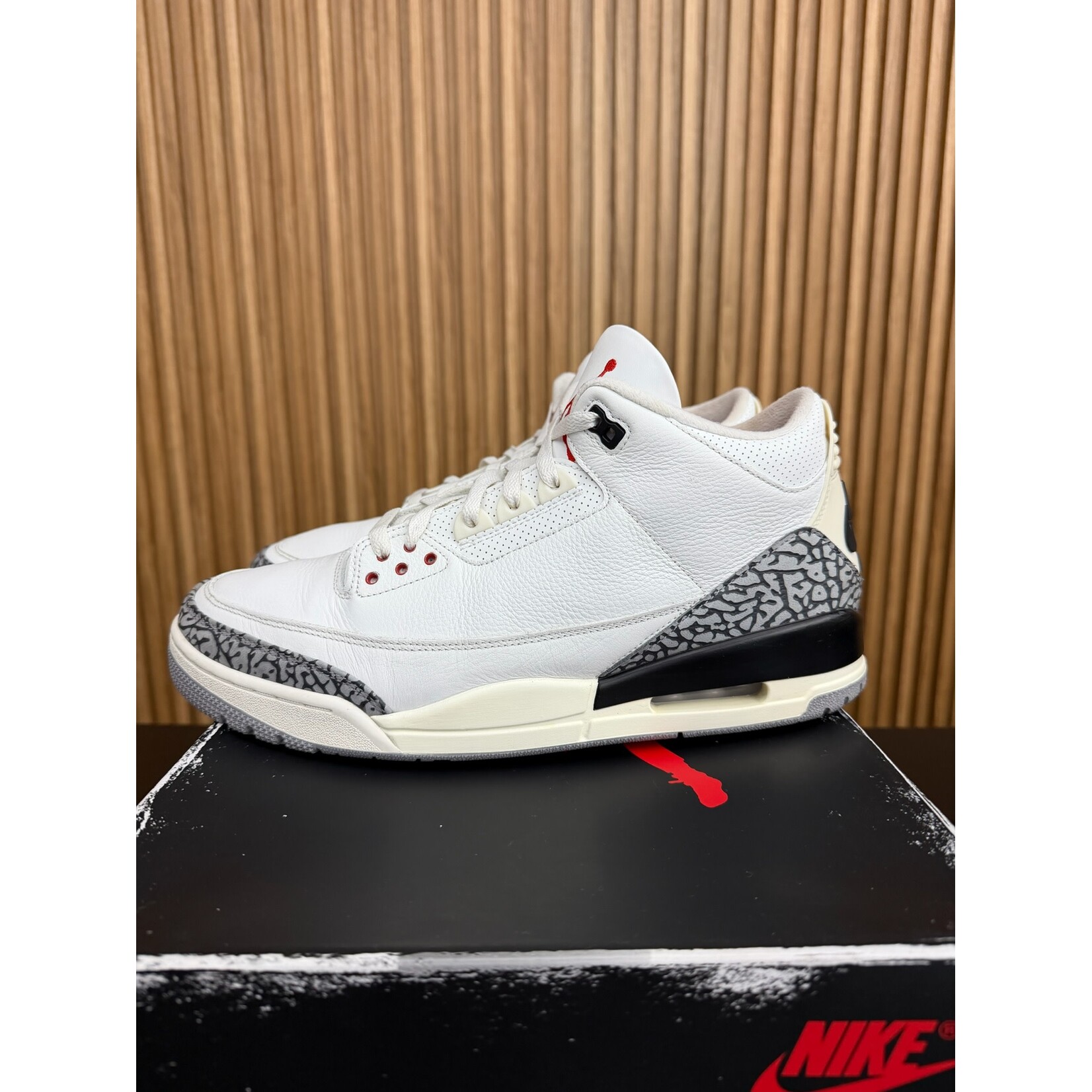 Jordan Jordan 3 Retro White Cement Reimagined Size 13, PREOWNED