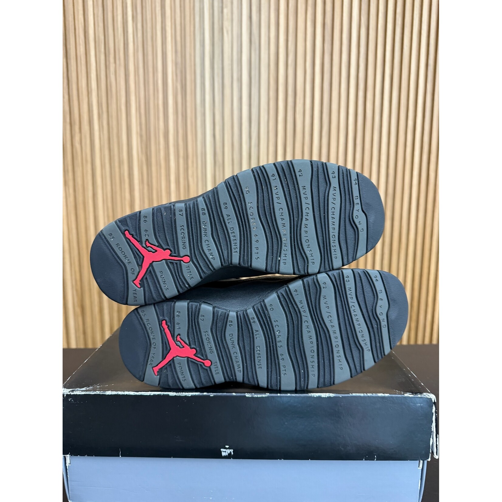 Jordan Jordan 10 Retro Shadow (2018) Size 10.5, PREOWNED*