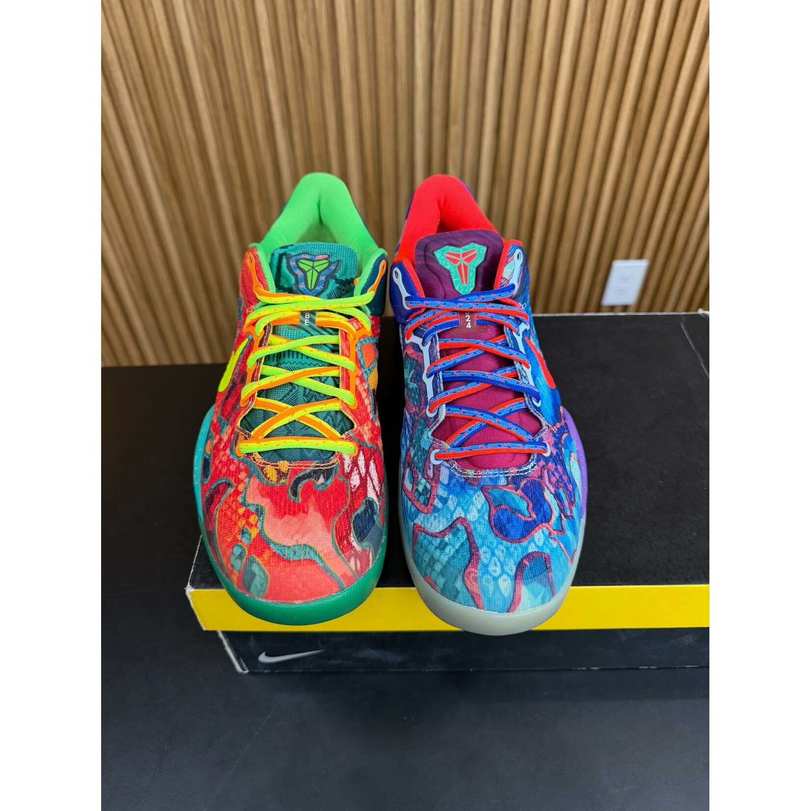 Nike Nike Kobe 8 What the Kobe (2013) Size 10, PREOWNED*