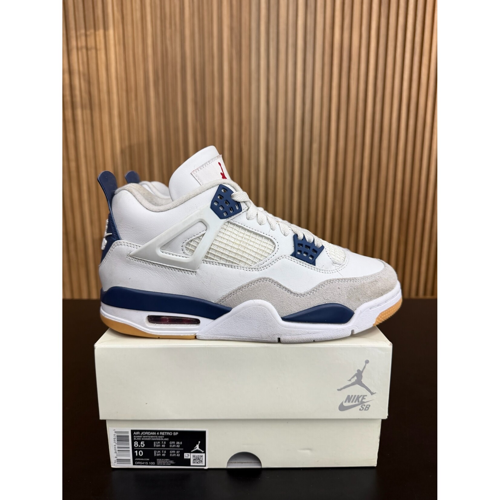 Jordan Jordan 4 Retro SB Navy Size 8.5, PREOWNED*