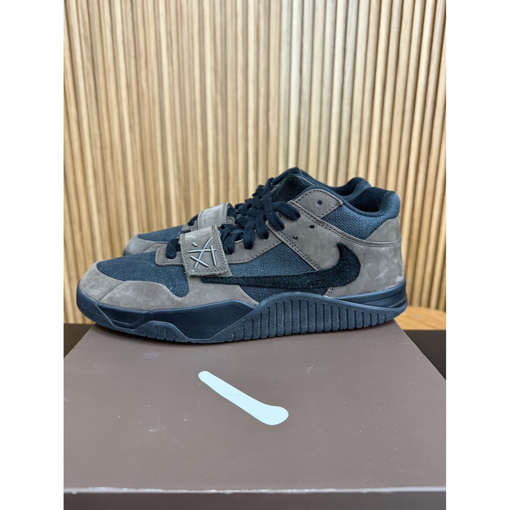 Jordan Jordan Jumpman Jack TR Travis Scott Dark Mocha Size 11.5, PREOWNED