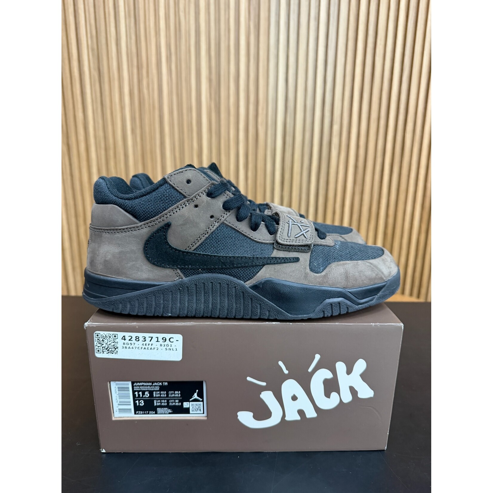 Jordan Jordan Jumpman Jack TR Travis Scott Dark Mocha Size 11.5, PREOWNED