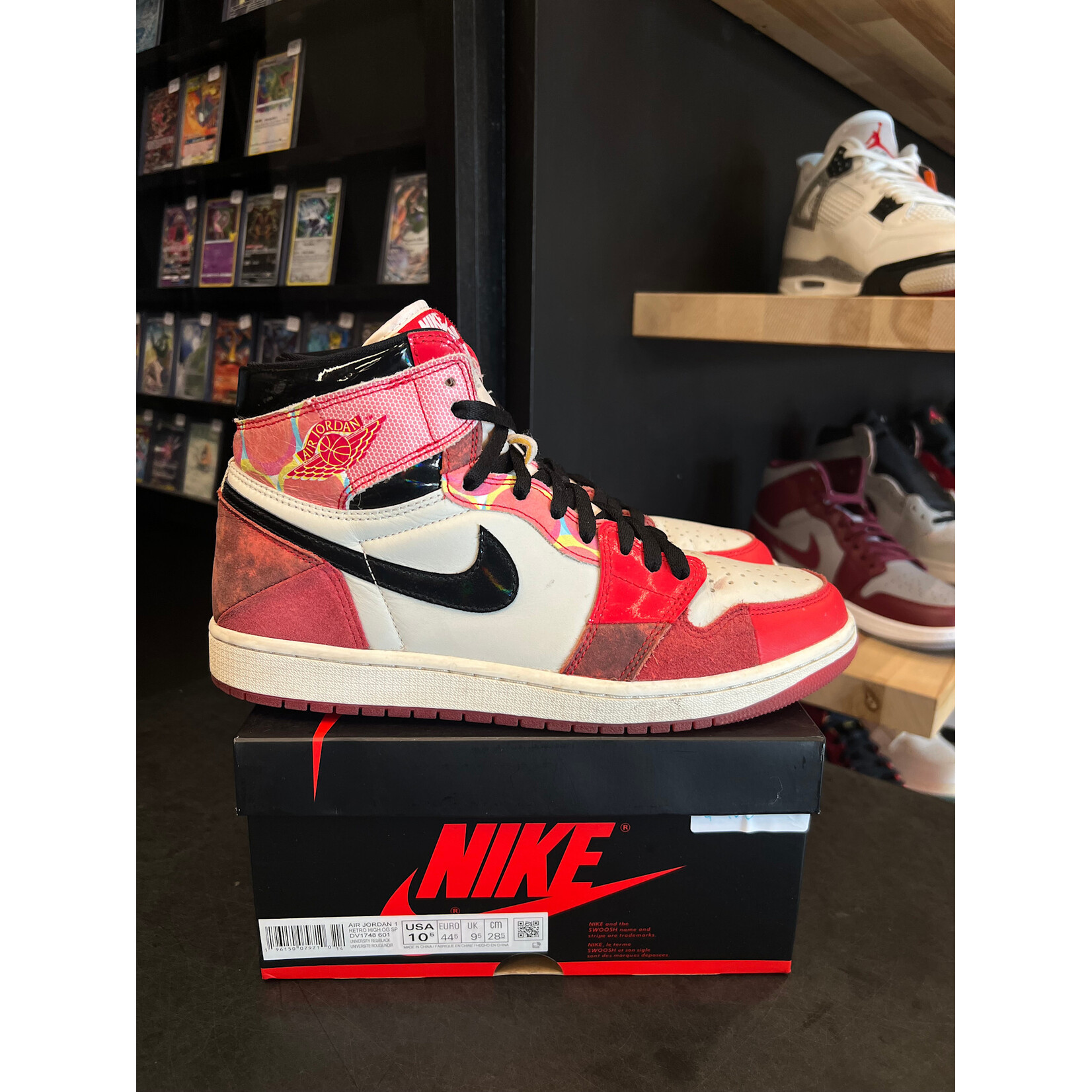 Jordan Jordan 1 Retro High OG Spider-Man Across the Spider-Verse Size 10.5, PREOWNED