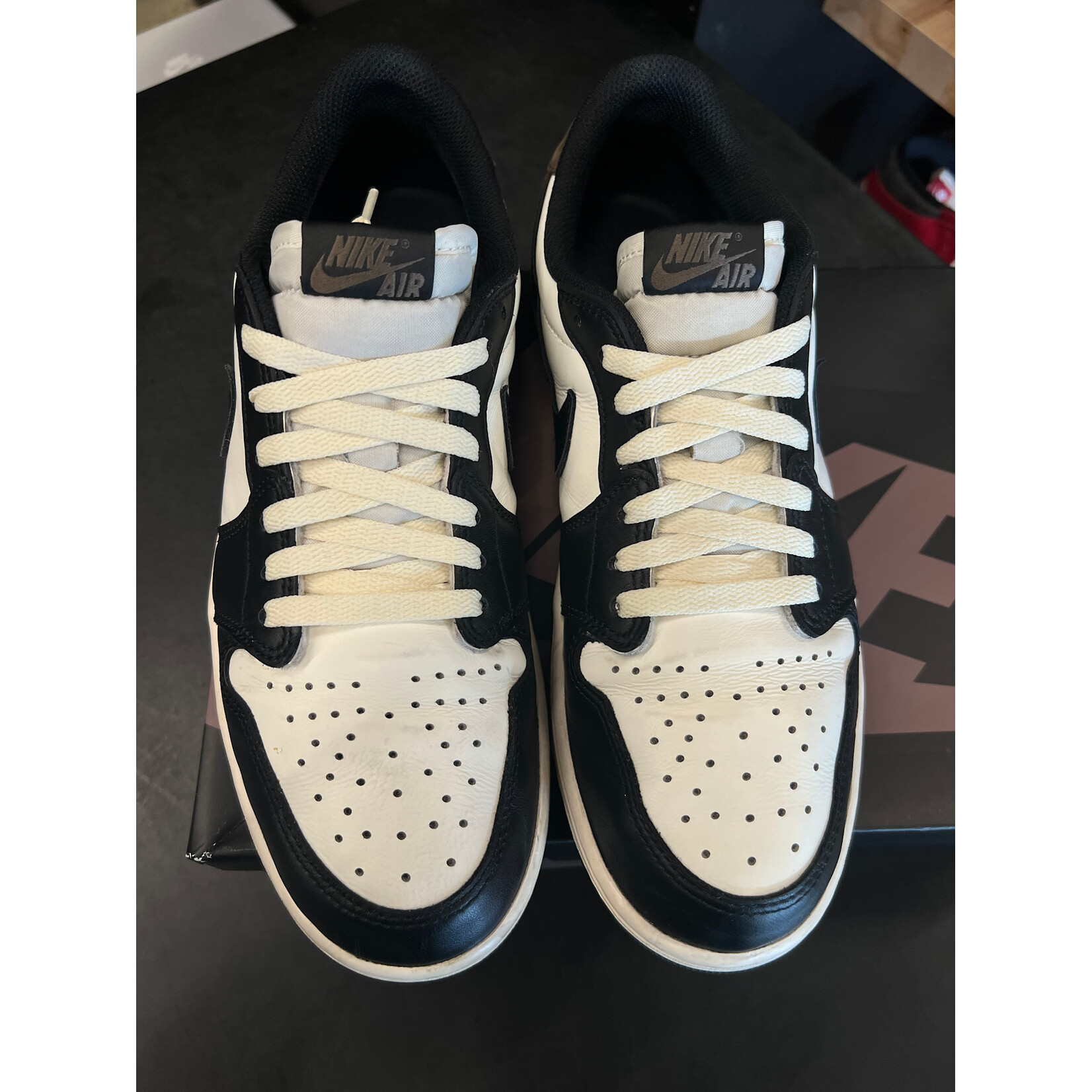 Jordan Jordan 1 Retro Low OG Mocha Size 10.5, PREOWNED