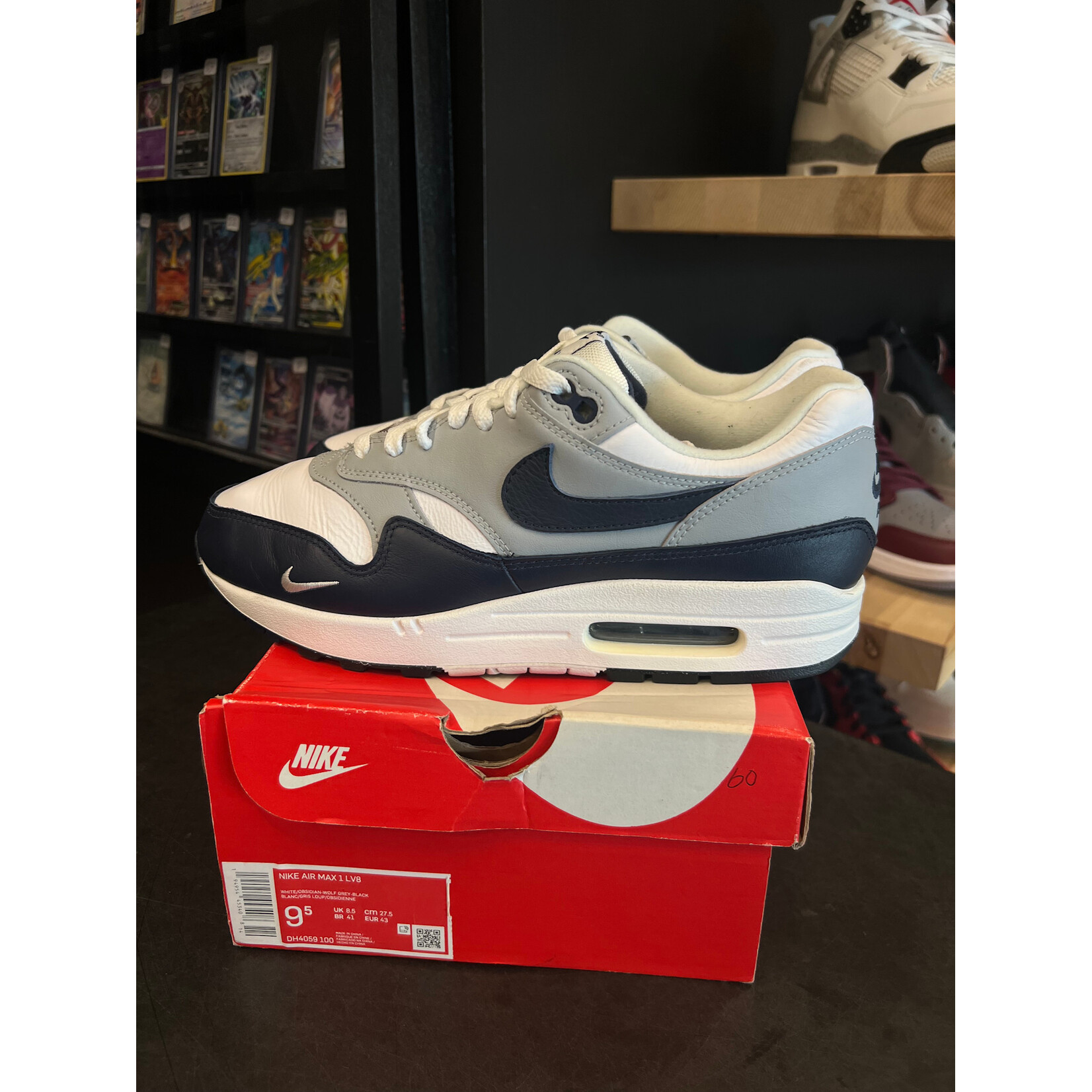 Nike Nike Air Max 1 LV8 Obsidian Size 9.5, PREOWNED