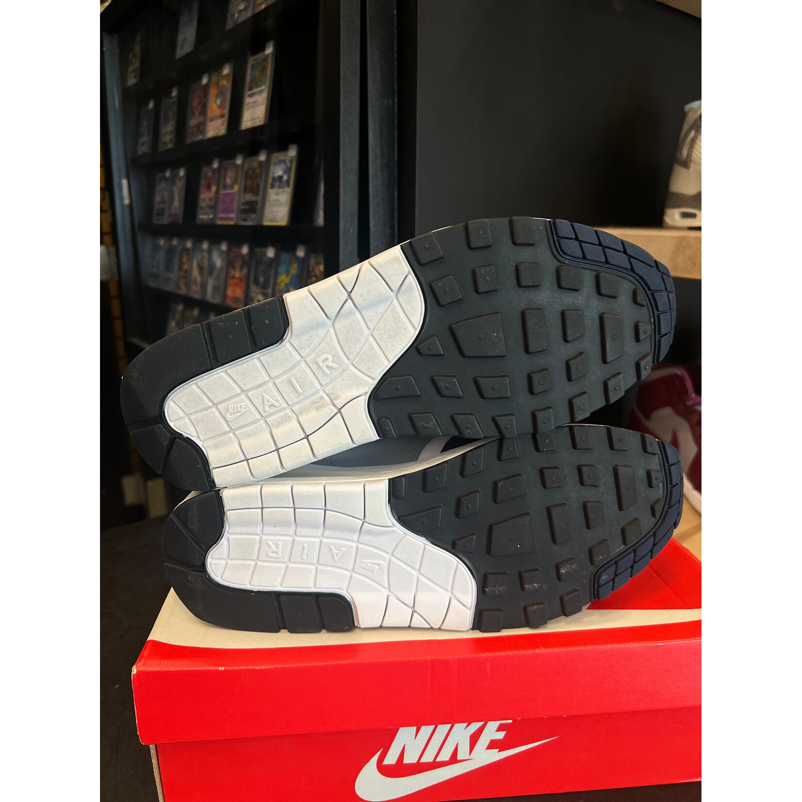 Nike Nike Air Max 1 LV8 Obsidian Size 9.5, PREOWNED