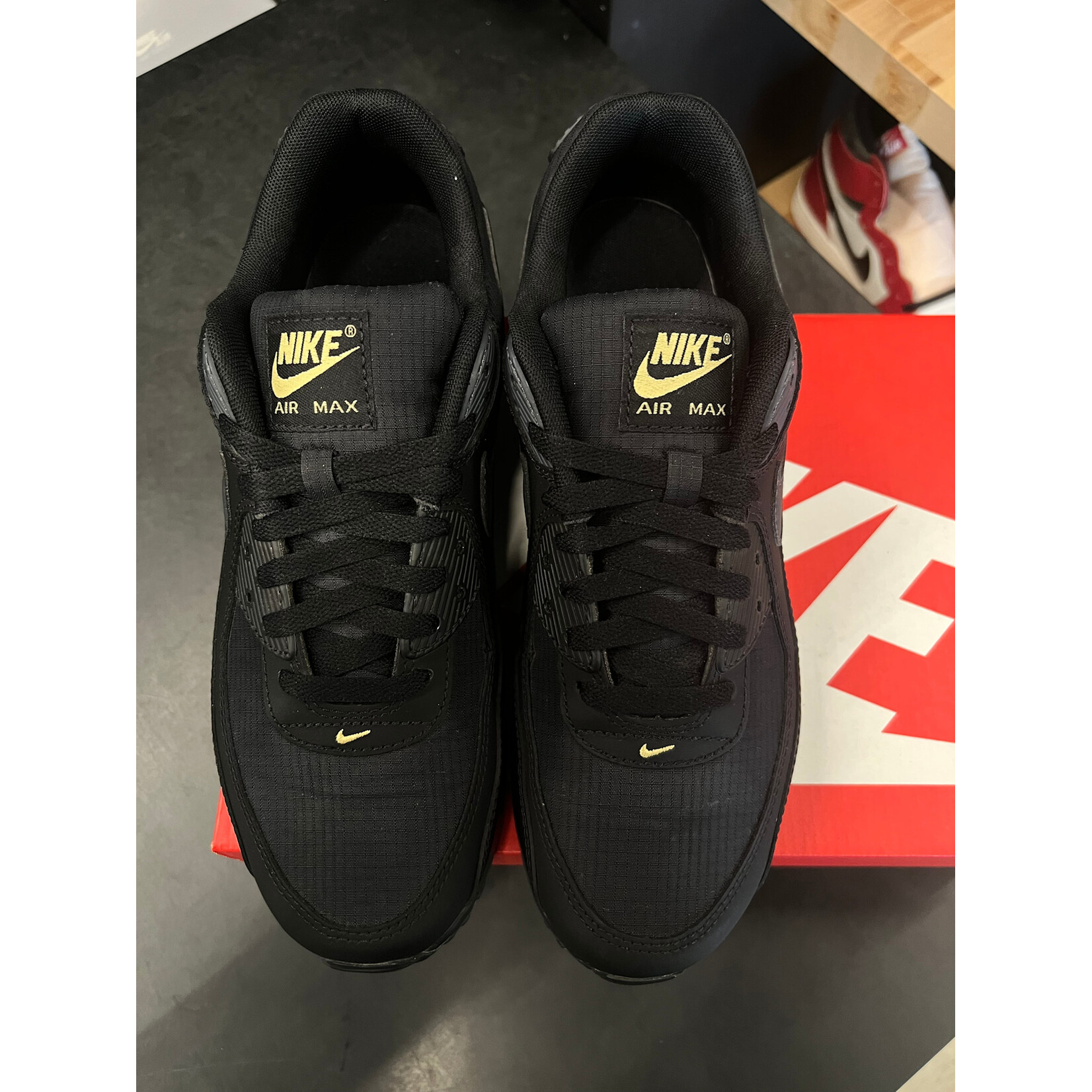 Nike Nike Air Max 90 Black Buff Gold Size 10, PREOWNED*