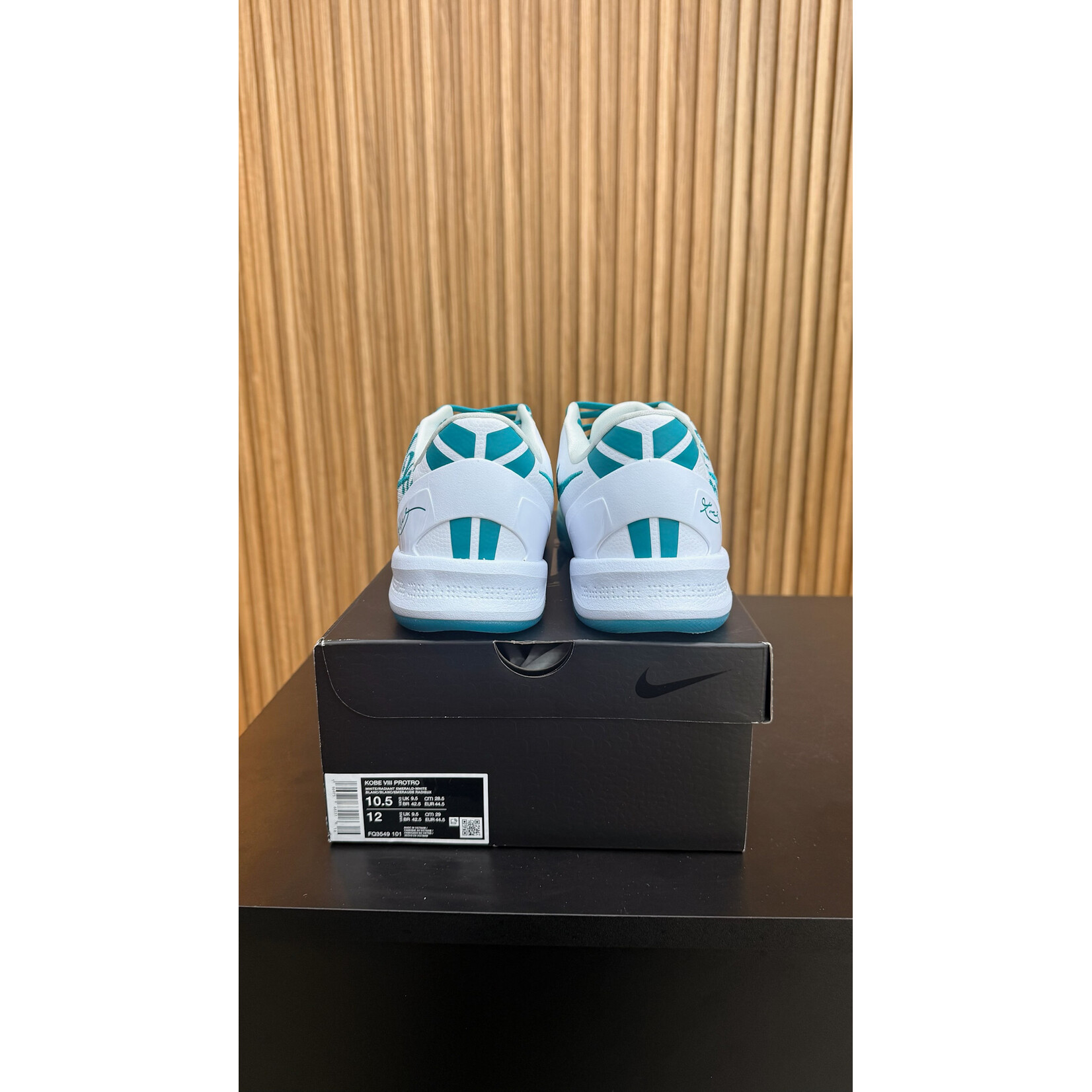 Nike Nike Kobe 8 Protro Radiant Emerald Size 10.5, PREOWNED*