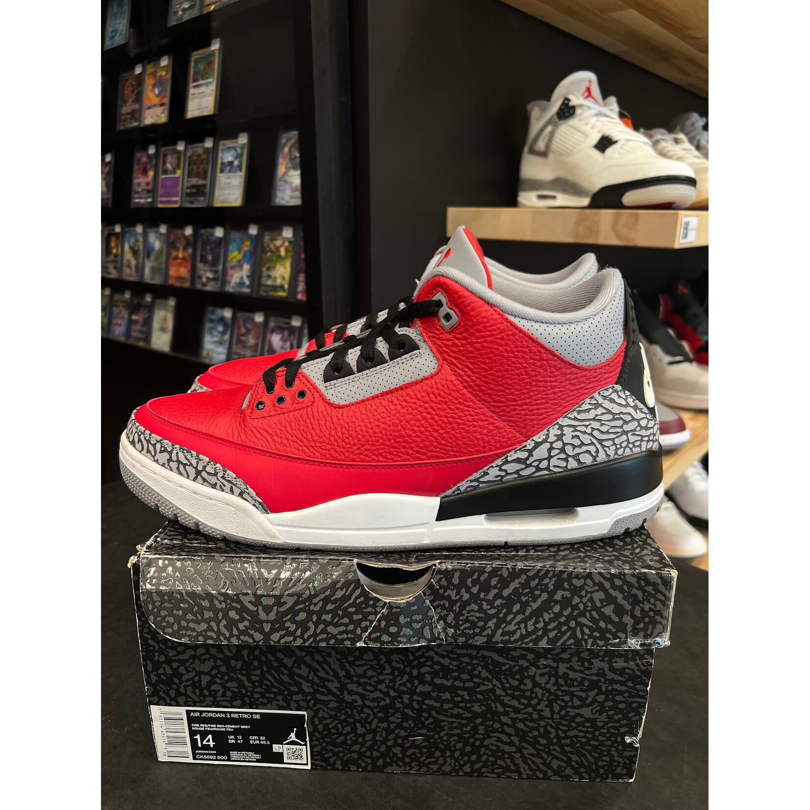 Jordan Jordan 3 Retro SE Unite Size 14, PREOWNED