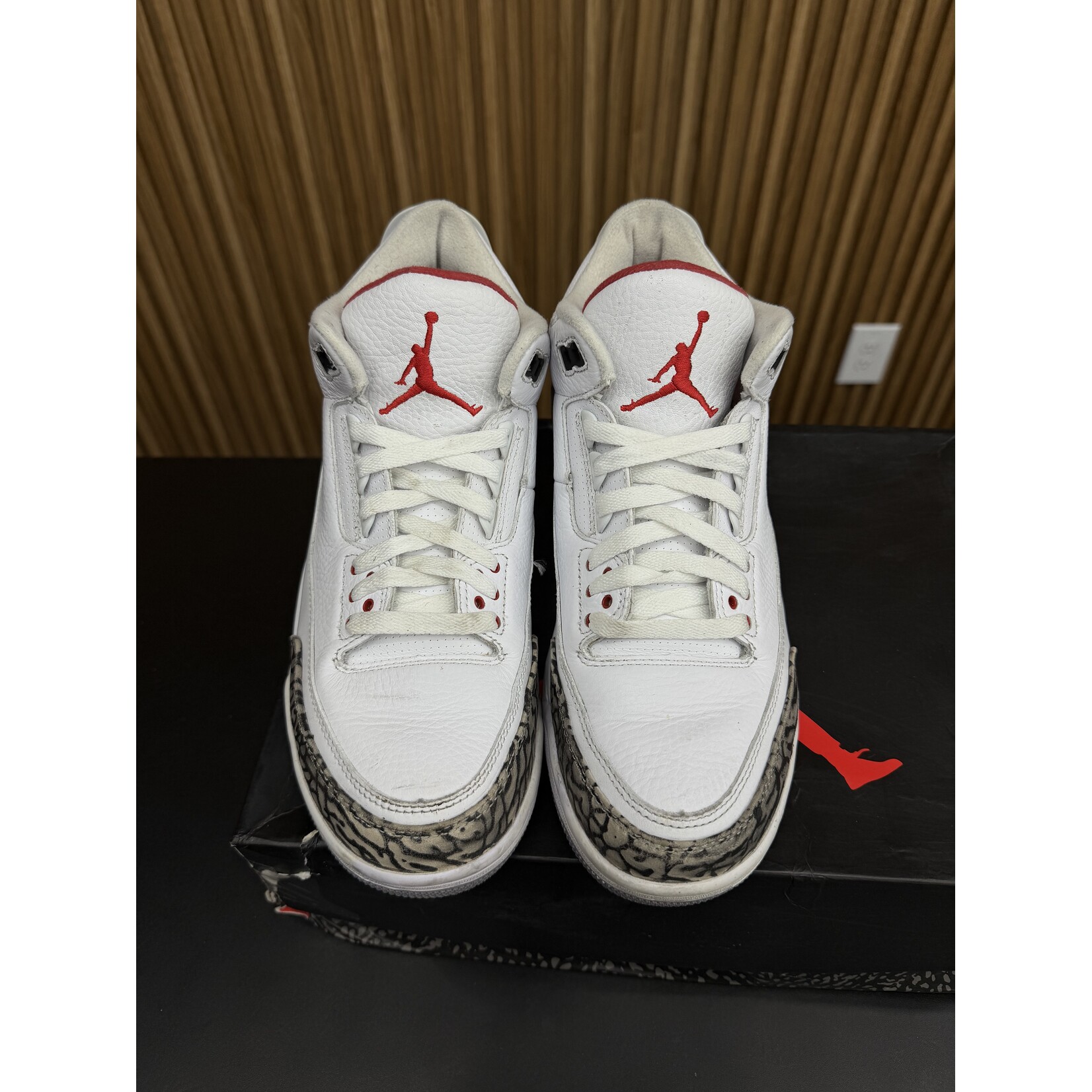 Jordan Jordan 3 Retro White Cement '88 Dunk Contest (2013) Size 10, PREOWNED*