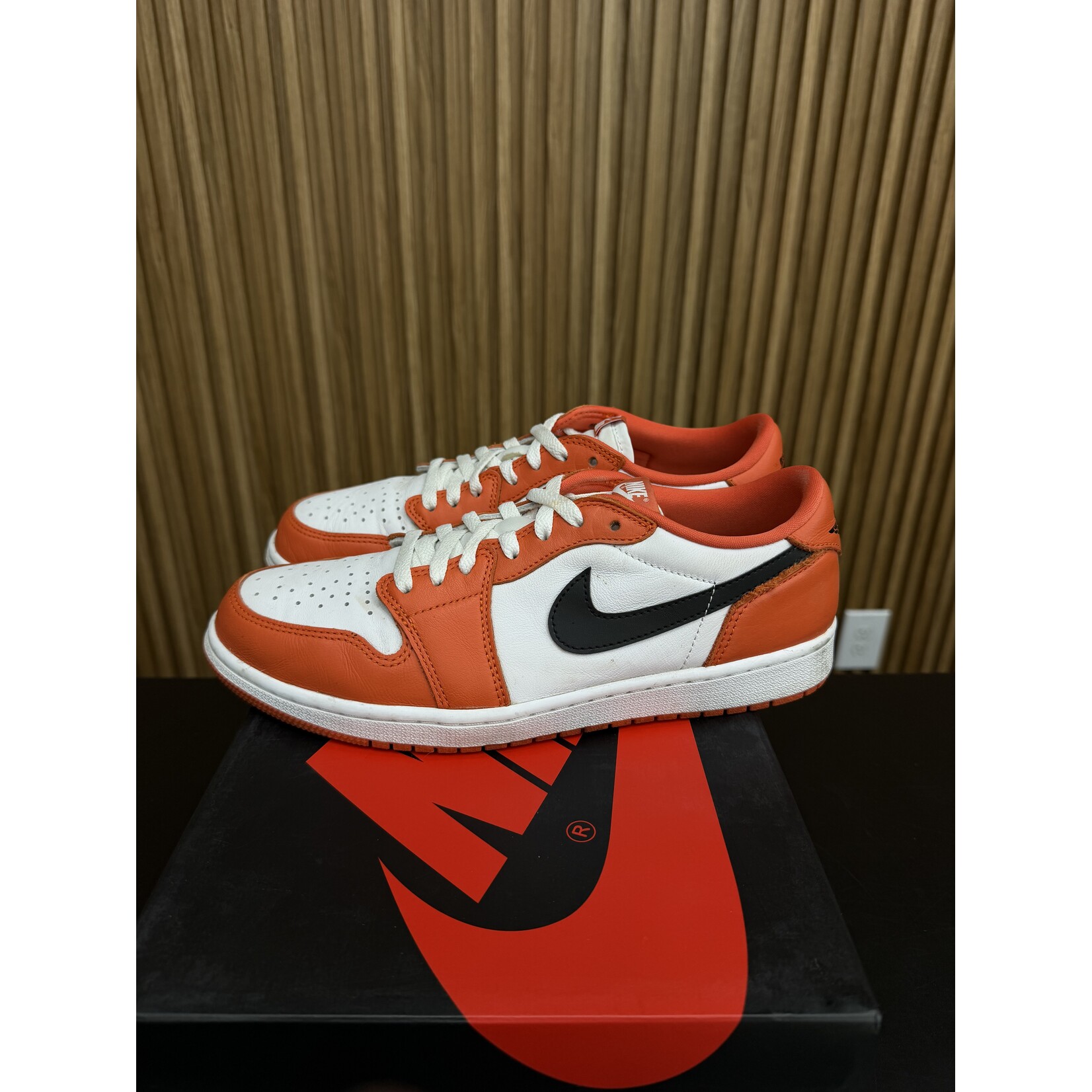 Jordan Jordan 1 Low Starfish Size 10, PREOWNED