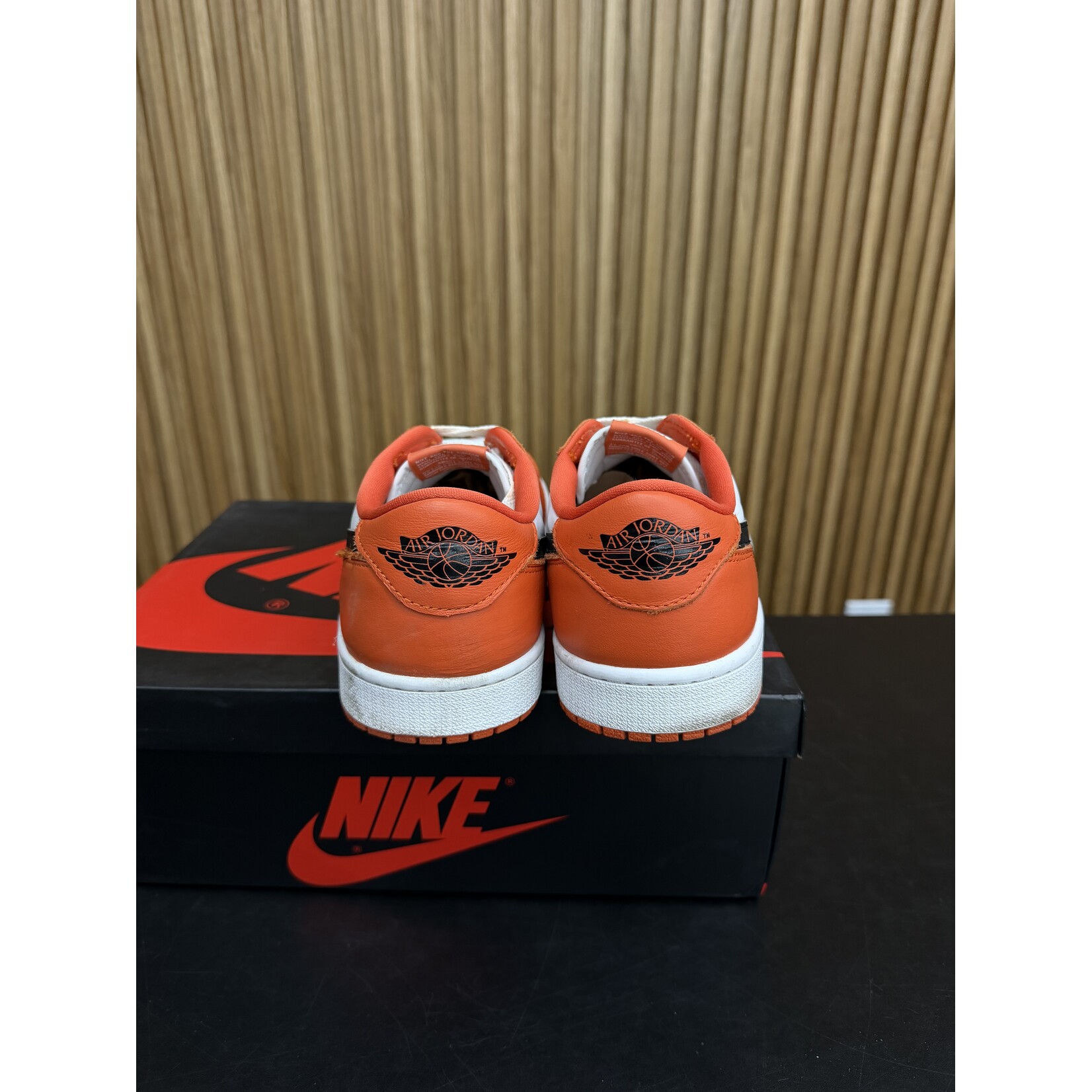 Jordan Jordan 1 Low Starfish Size 10, PREOWNED