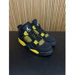 Jordan Jordan 4 Retro Thunder (2023) Size 10, PREOWNED