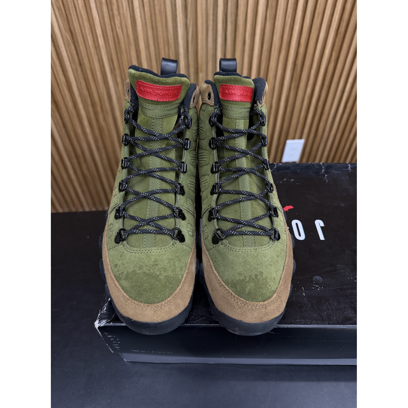 Jordan Jordan 9 Retro Boot NRG Military Brown Legion Green Size 10.5, PREOWNED