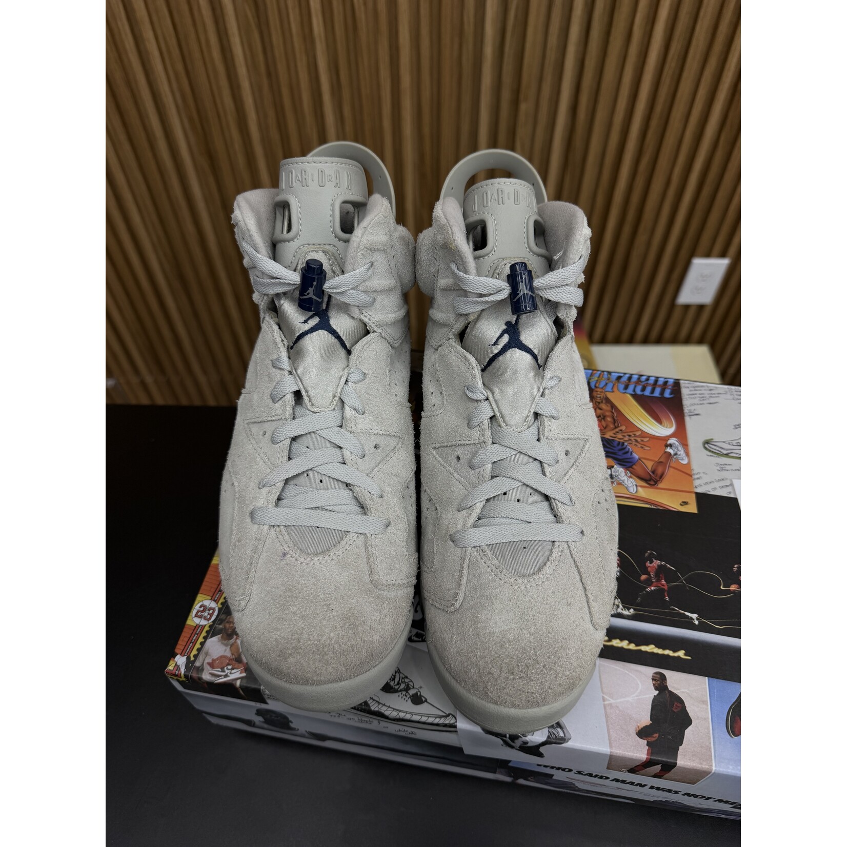 Jordan Jordan 6 Retro Georgetown (2022) Size 10, PREOWNED*