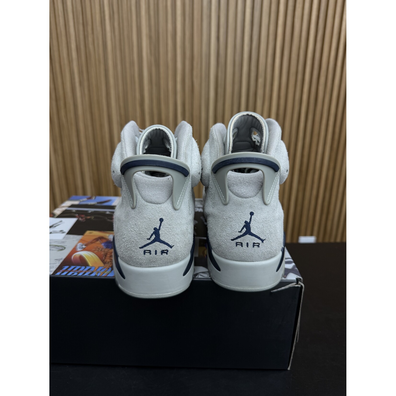 Jordan Jordan 6 Retro Georgetown (2022) Size 10, PREOWNED*