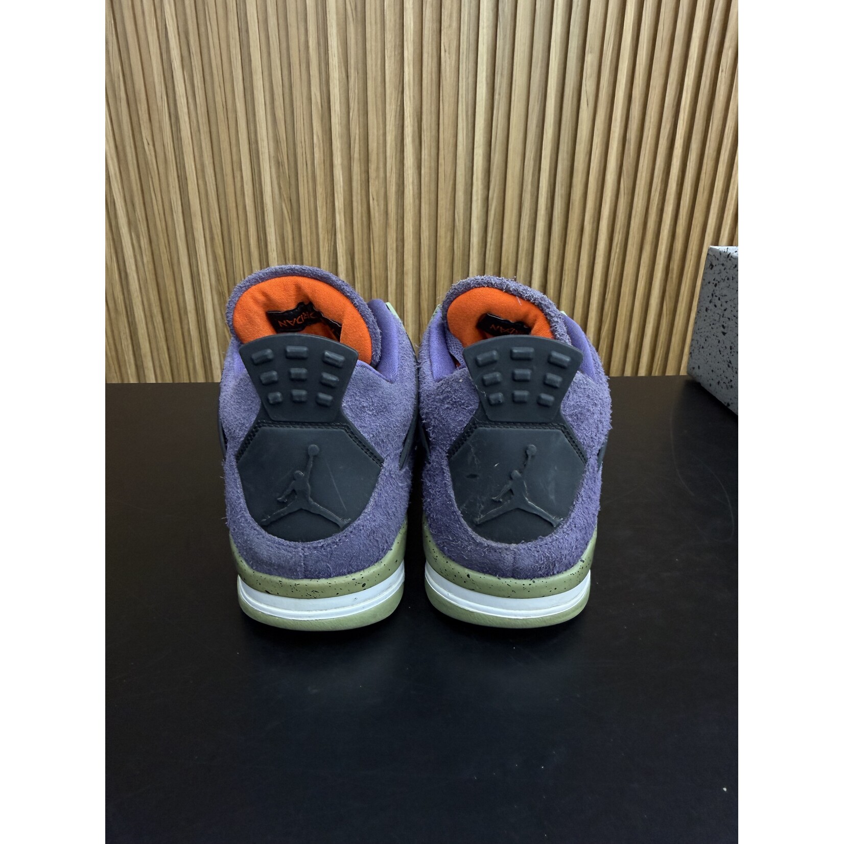 Jordan Jordan 4 Retro Canyon Purple (Women's) Size 12W, PREOWNED*