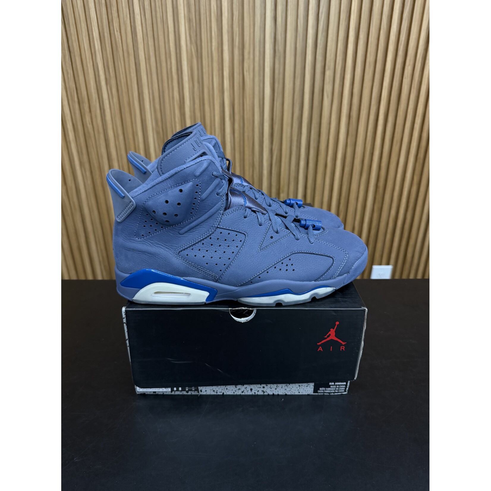 Jordan Jordan 6 Retro Diffused Blue Size 11, PREOWNED*