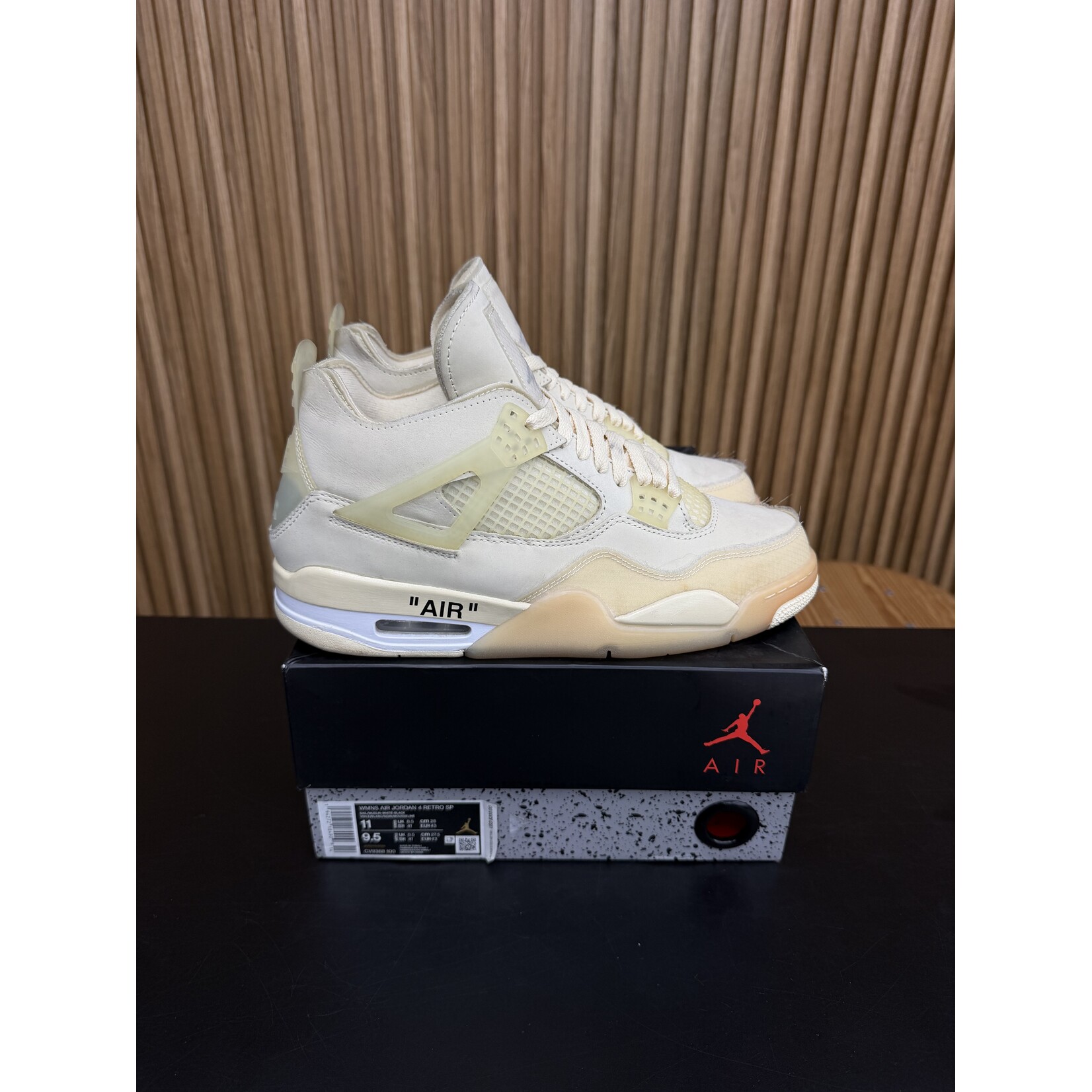 Jordan Jordan 4 Retro Off-White Sail (Women's) Size 11W, PREOWNED