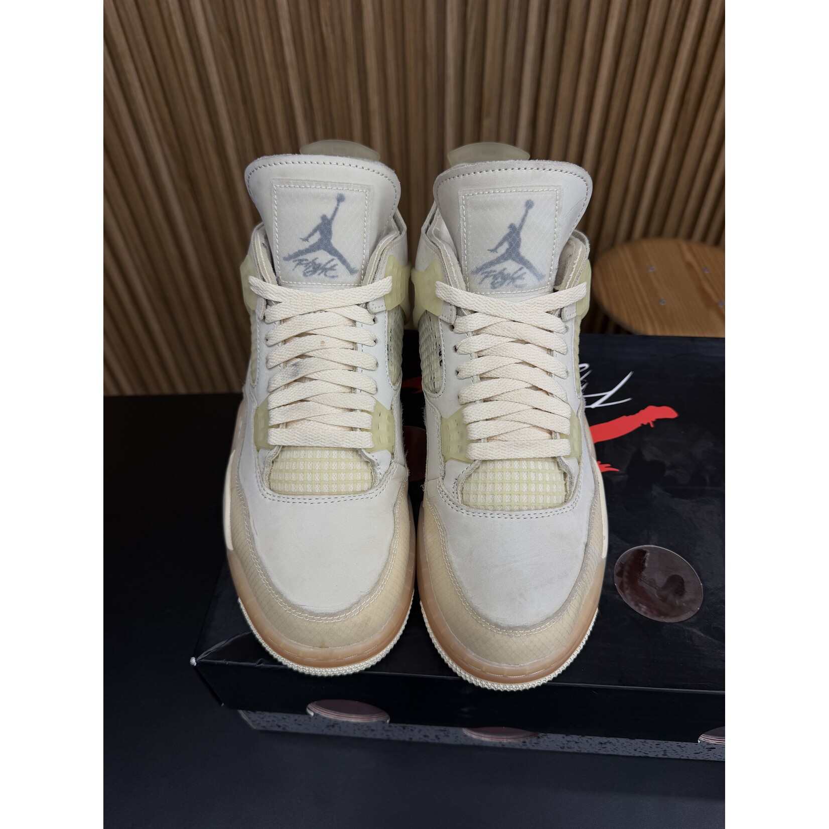 Jordan Jordan 4 Retro Off-White Sail (Women's) Size 11W, PREOWNED