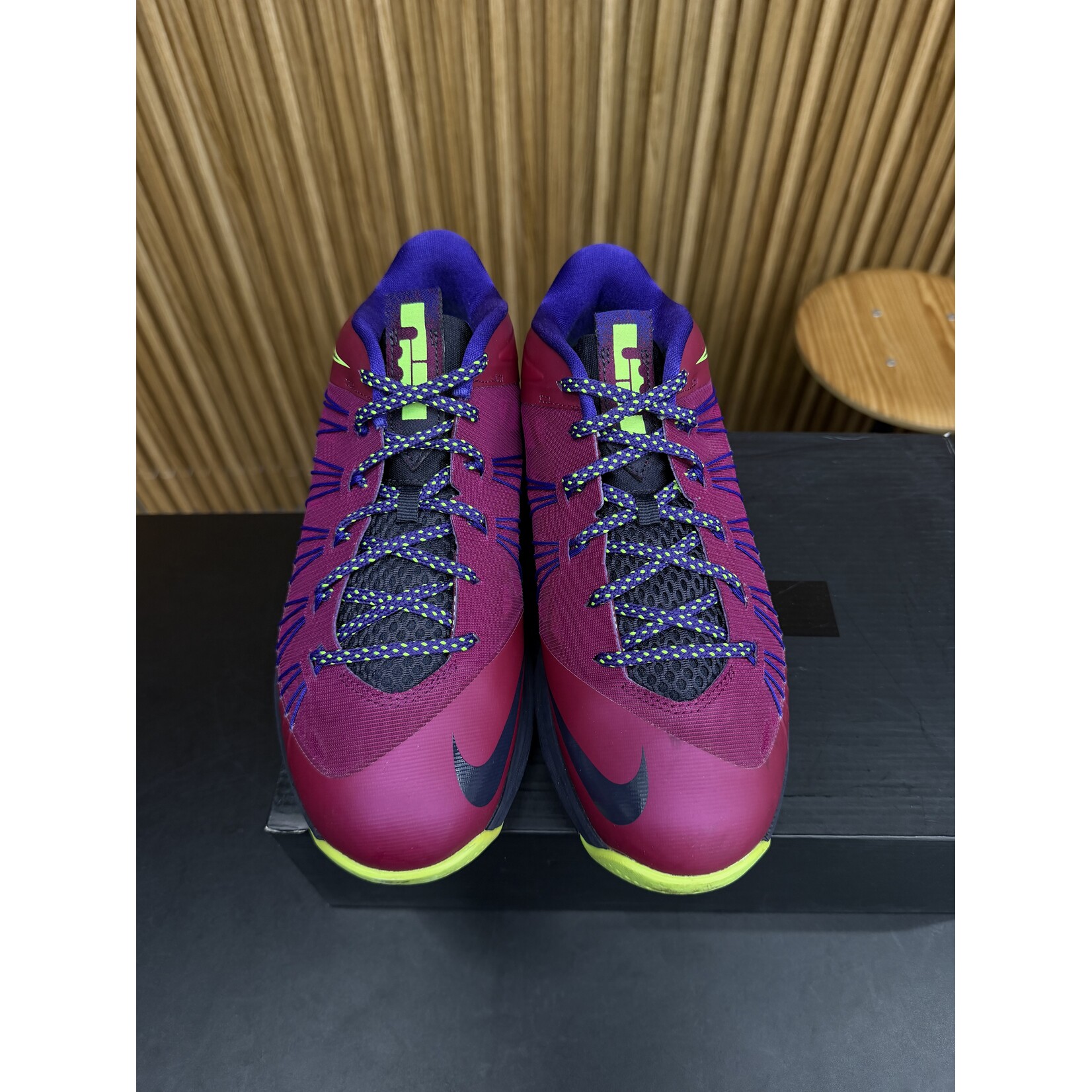 Nike Nike LeBron X Low LeBroncurial Size 9, PREOWNED