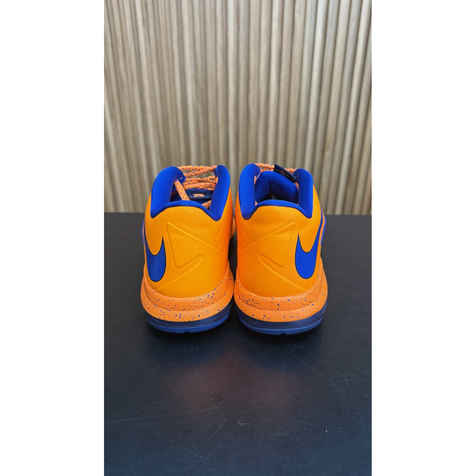 Nike Nike LeBron X Low Knicks HWC Size 9, PREOWNED NO BOX