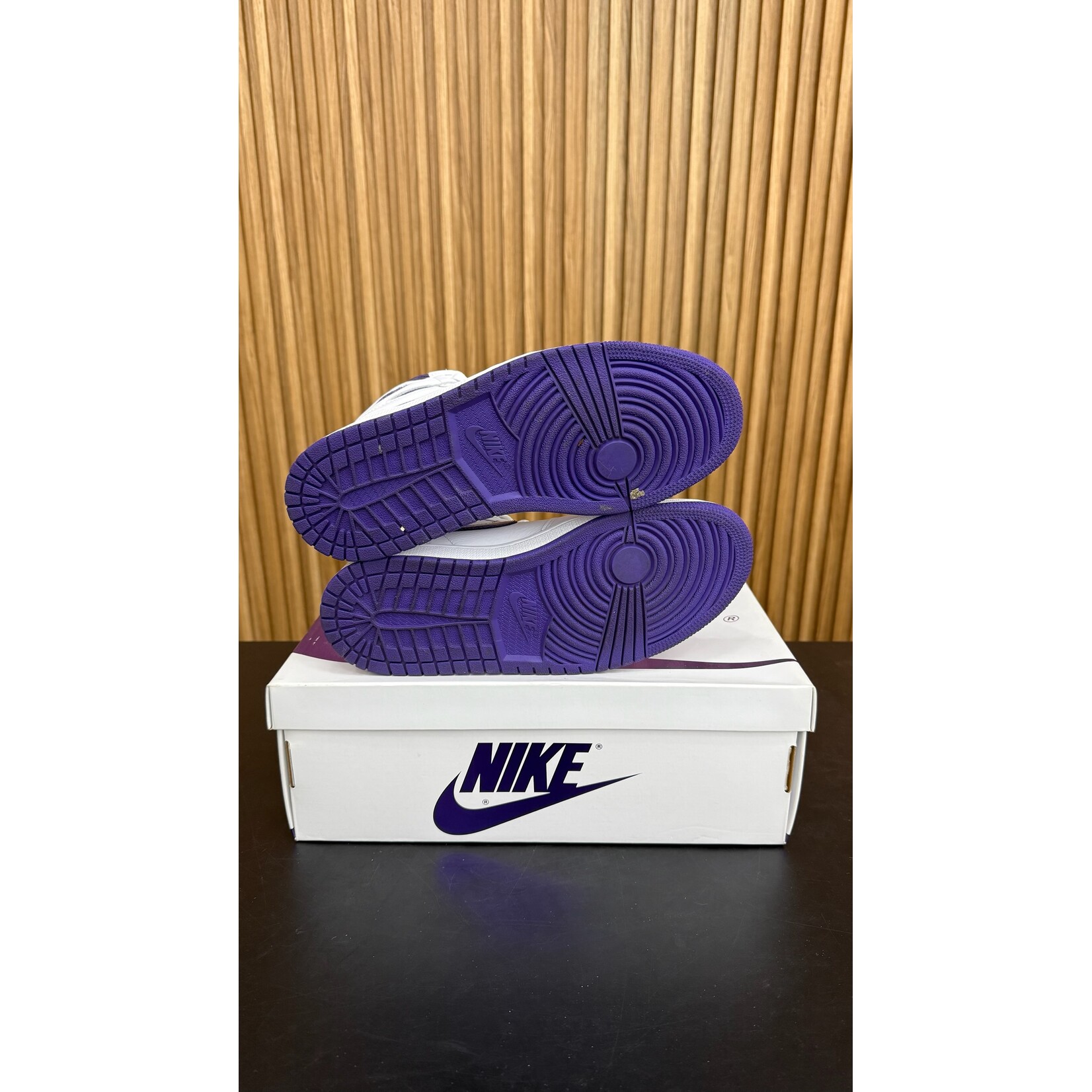 Jordan Jordan 1 Retro High Court Purple (Women's) Size 8W, PREOWNED