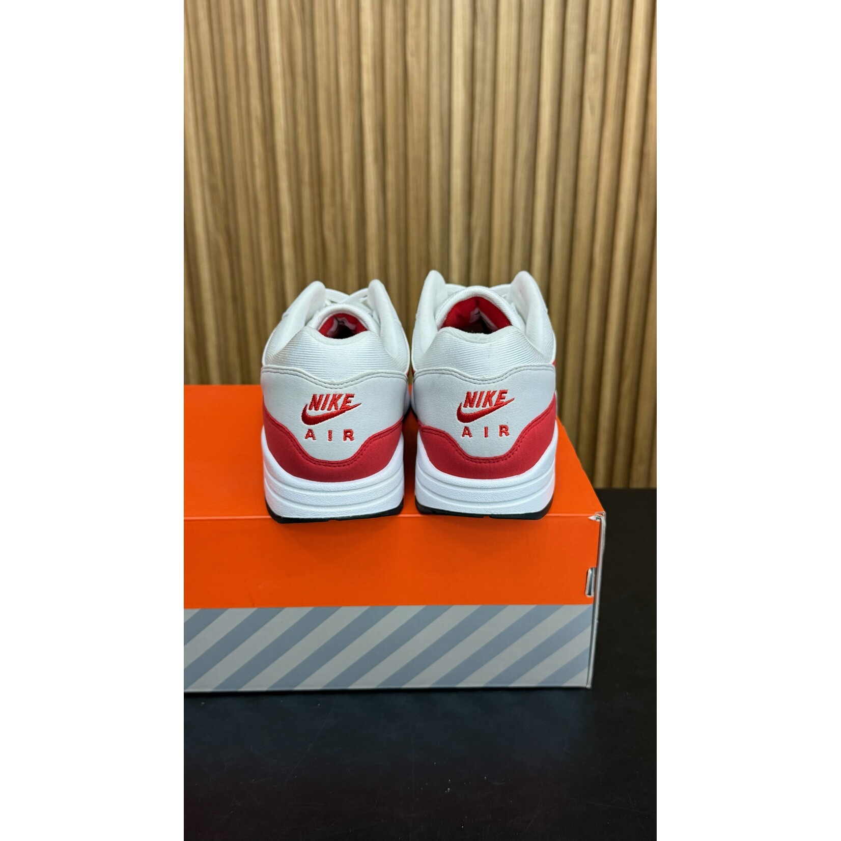 Nike Nike Air Max 1 Anniversary Red (2017/2018 Restock Pair) Size 10, PREOWNED