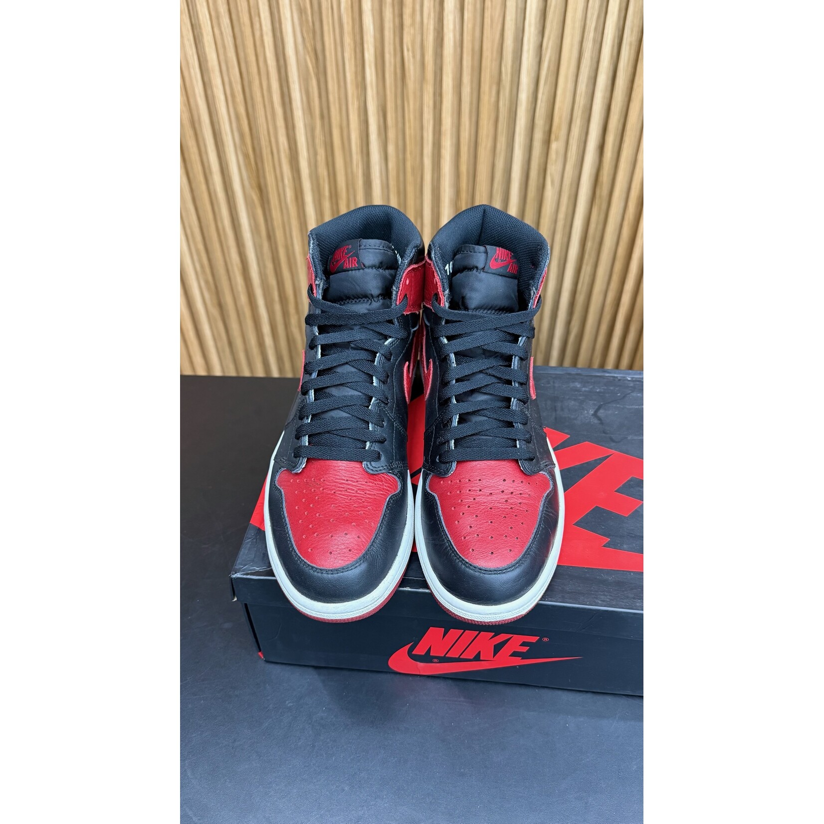 Jordan Jordan 1 Retro High Bred Banned (2016) Size 10, PREOWNED