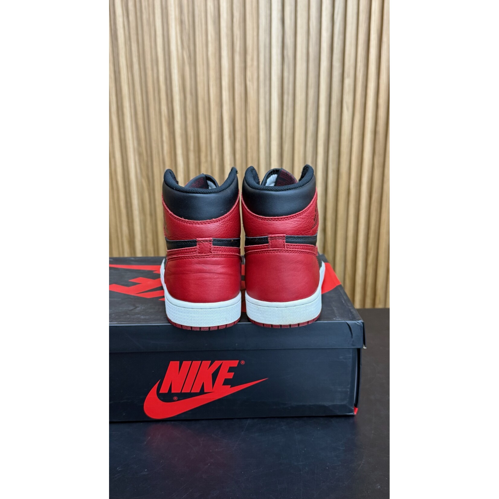 Jordan Jordan 1 Retro High Bred Banned (2016) Size 10, PREOWNED