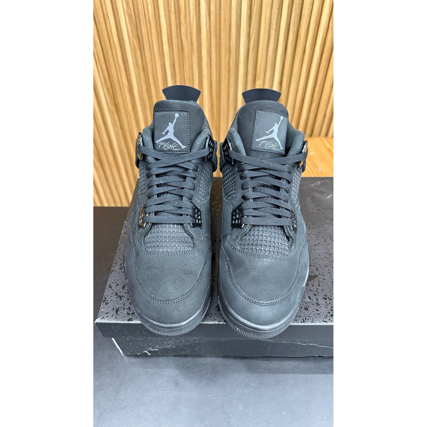 Jordan Jordan 4 Retro Black Cat (2025) Size 13, PREOWNED*