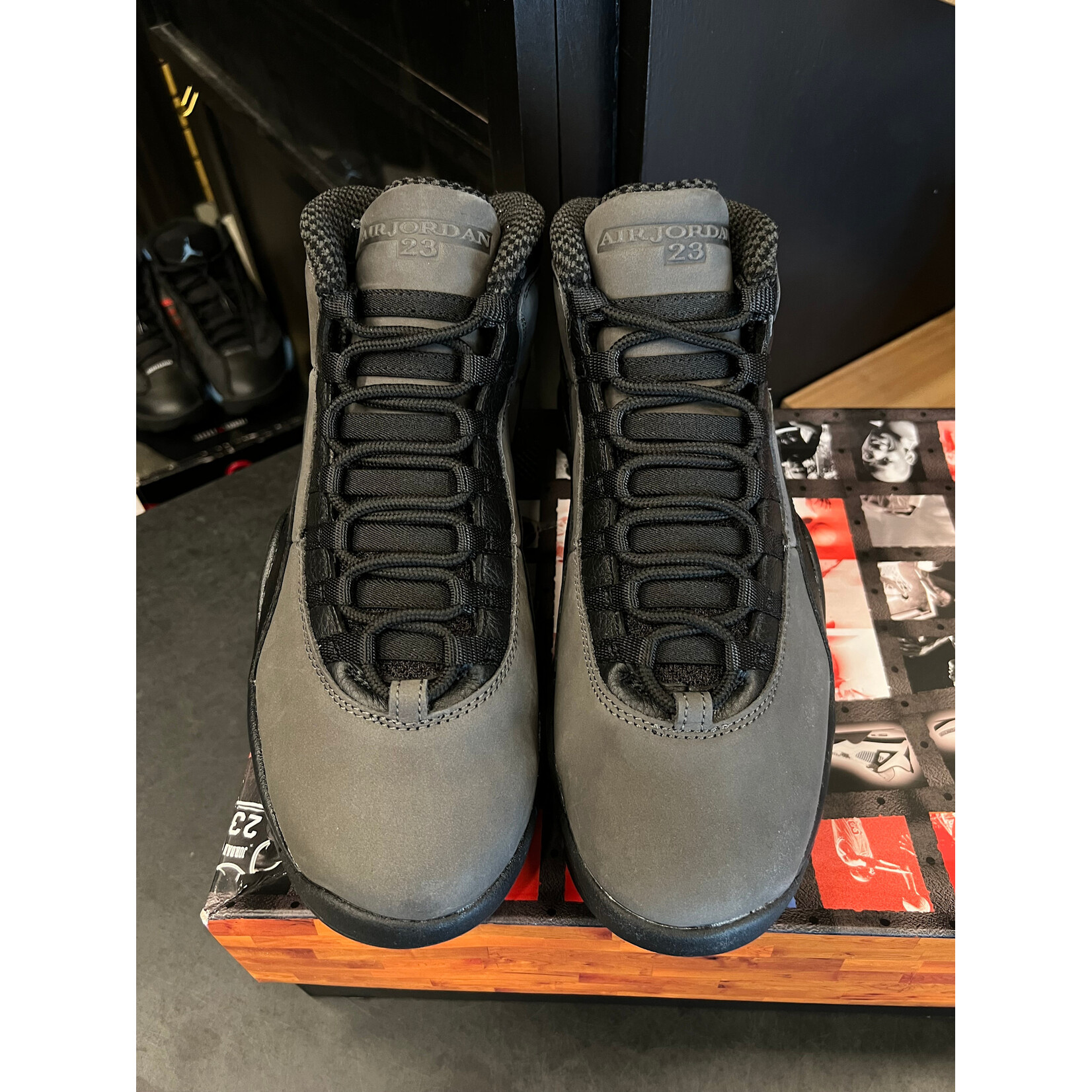 Jordan Jordan 10 Retro Shadow (2025) Size 9.5, PREOWNED*