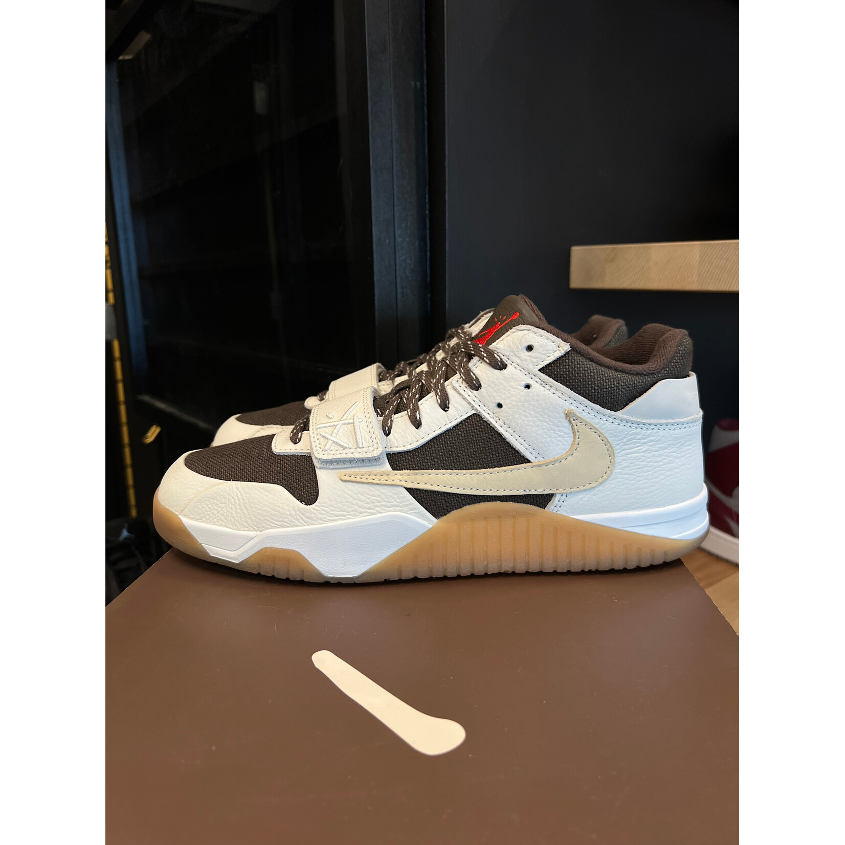 Jordan Jordan Jumpman Jack TR Travis Scott Sail Size 10.5, PREOWNED*