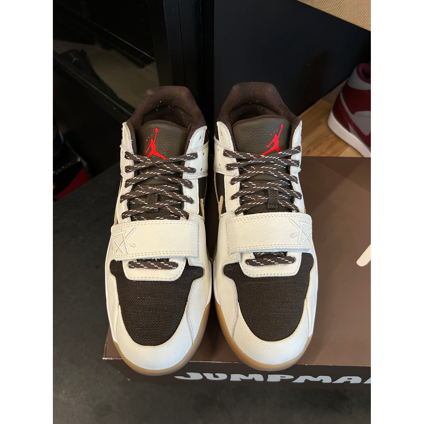 Jordan Jordan Jumpman Jack TR Travis Scott Sail Size 10.5, PREOWNED*