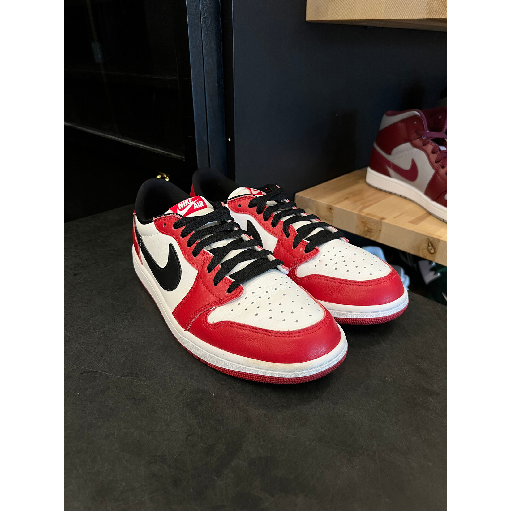 Jordan Jordan 1 Retro Low OG Chicago (2025) Size 10.5, PREOWNED