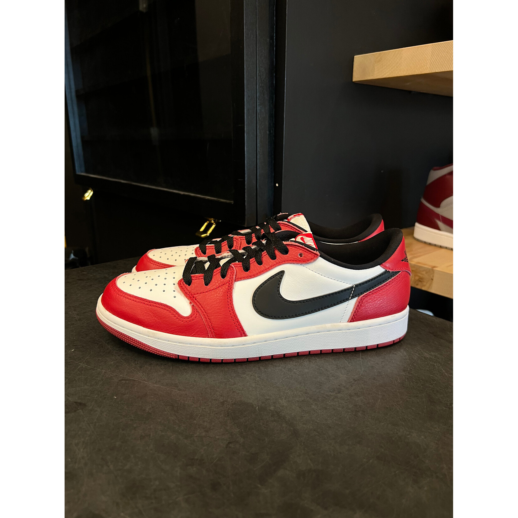 Jordan Jordan 1 Retro Low OG Chicago (2025) Size 10.5, PREOWNED