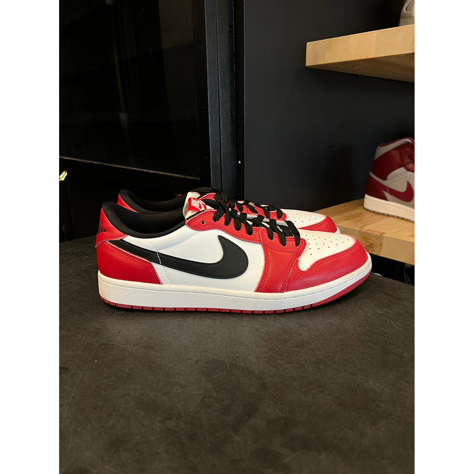 Jordan Jordan 1 Retro Low OG Chicago (2025) Size 10.5, PREOWNED