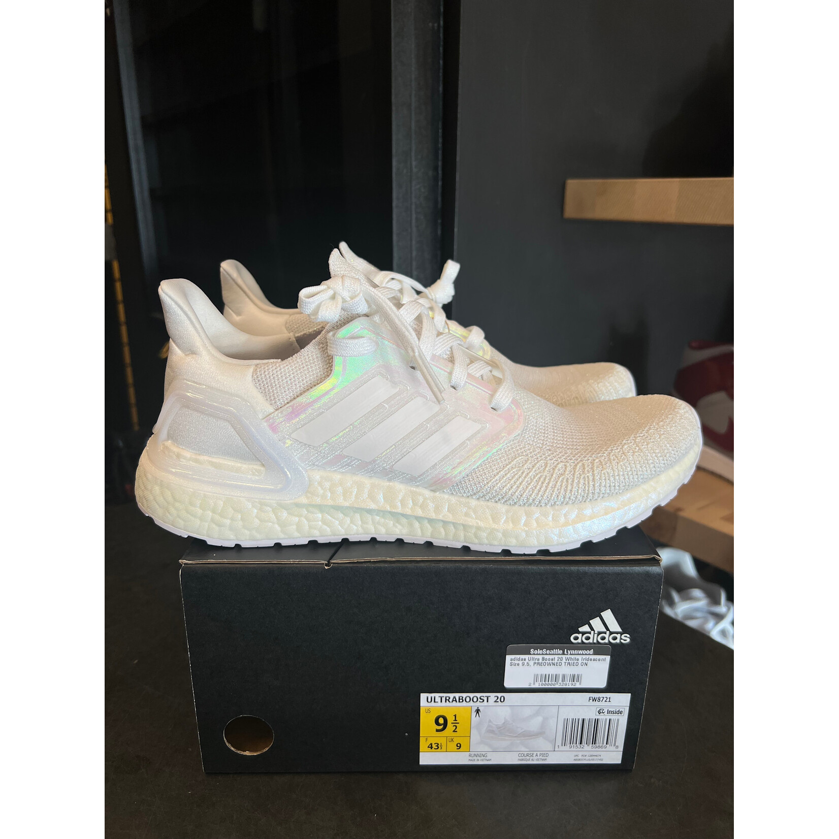 Adidas adidas Ultra Boost 20 White Iridescent Size 9.5, PREOWNED TRIED ON