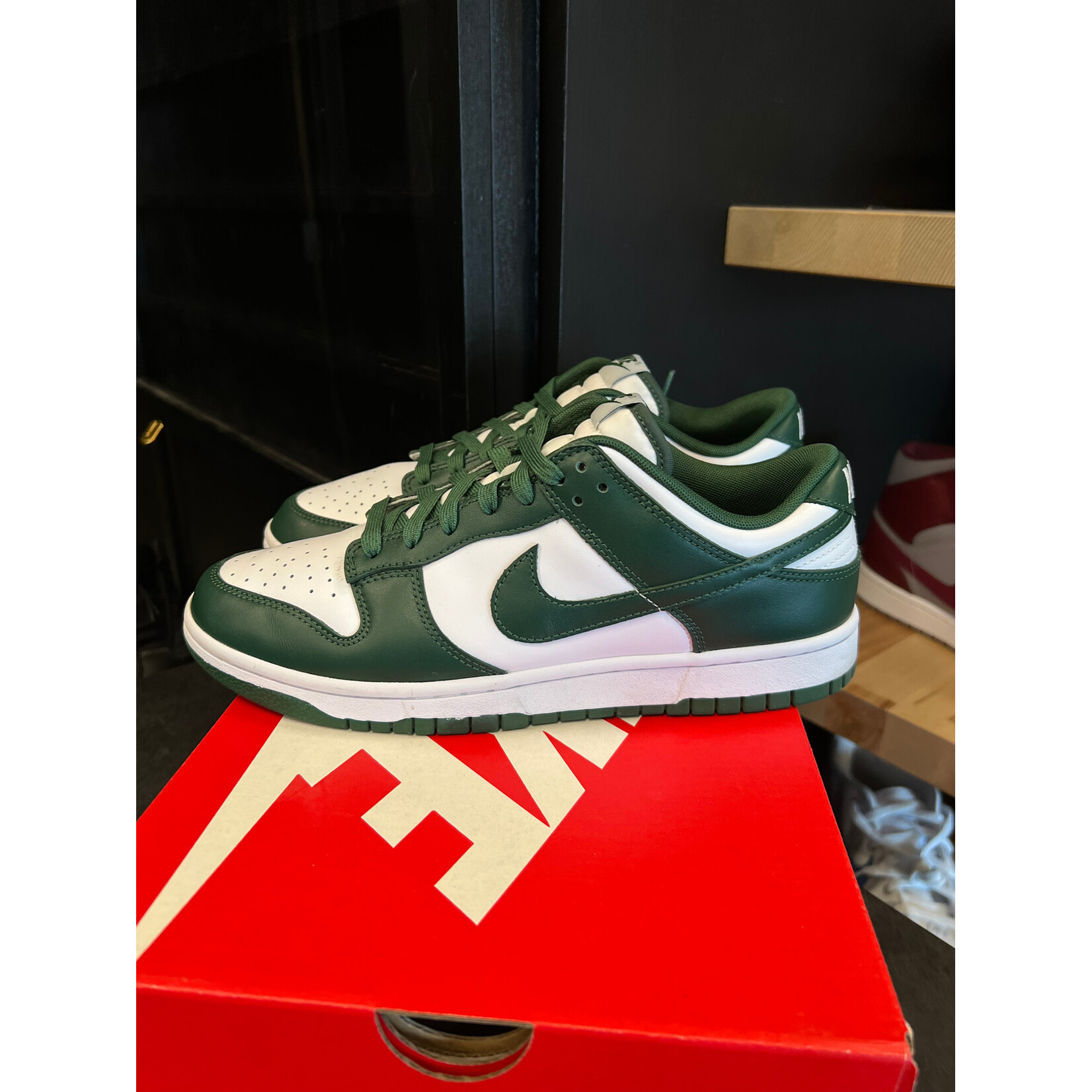 Nike Nike Dunk Low Michigan State Size 9.5, PREOWNED