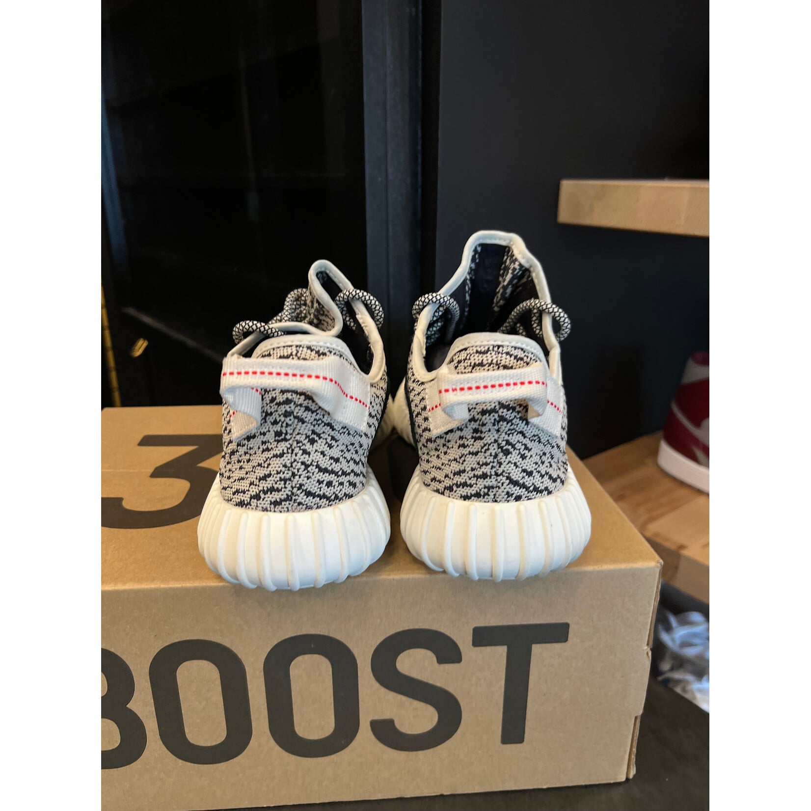 Adidas adidas Yeezy Boost 350 Turtledove (2022) Size 9.5, PREOWNED*
