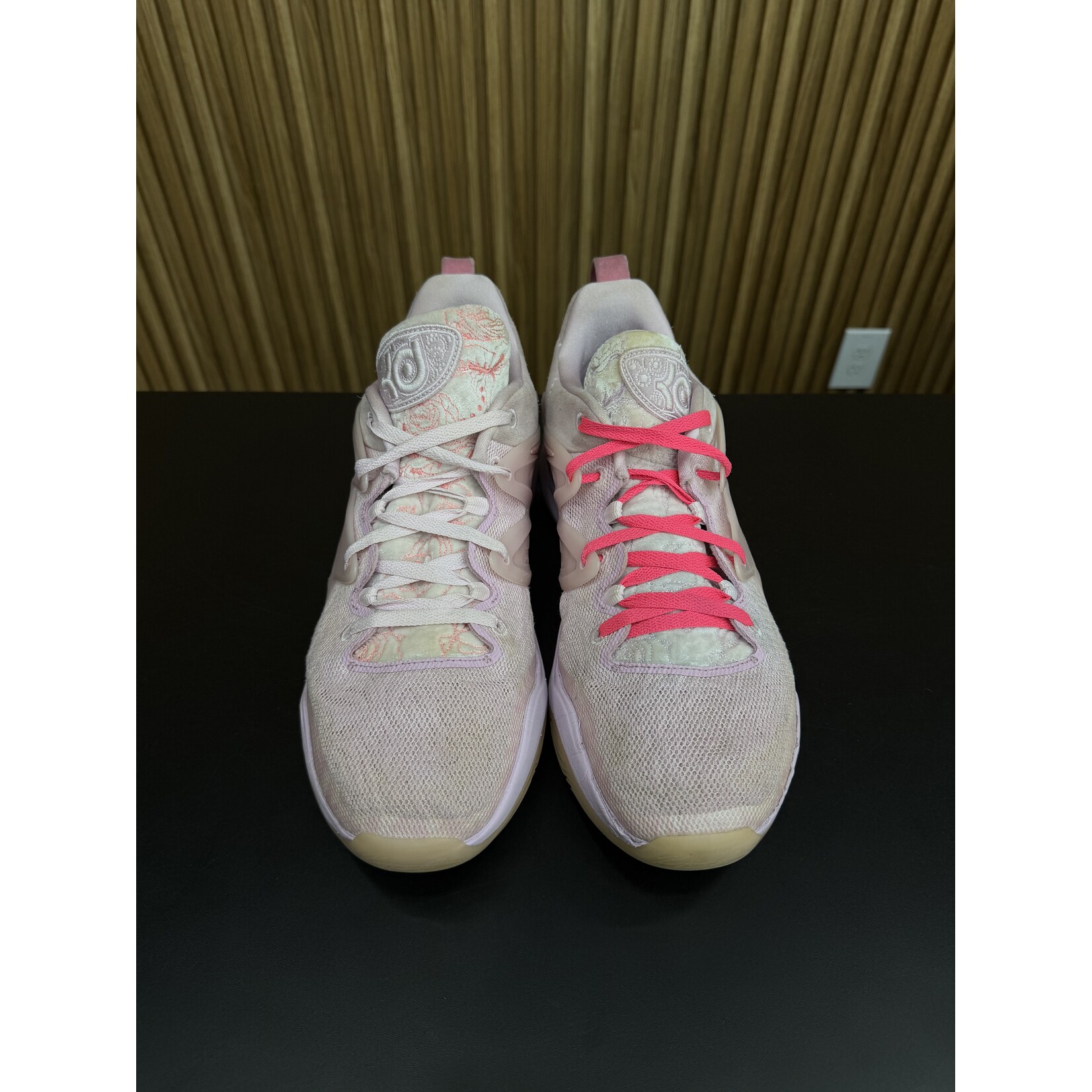 Nike Nike KD 15 Aunt Pearl Size 14, PREOWNED*